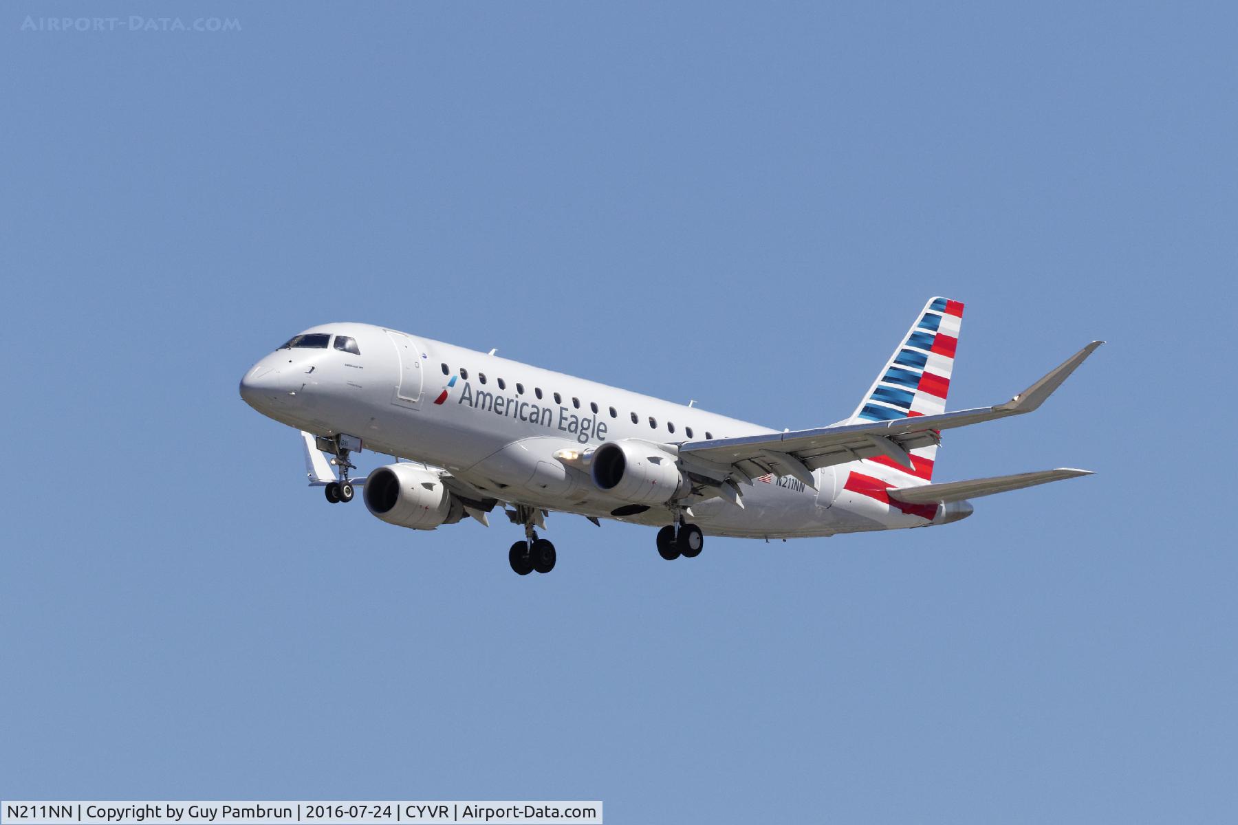 N211NN, 2015 Embraer 175LR (ERJ-170-200LR) C/N 17000501, Landing