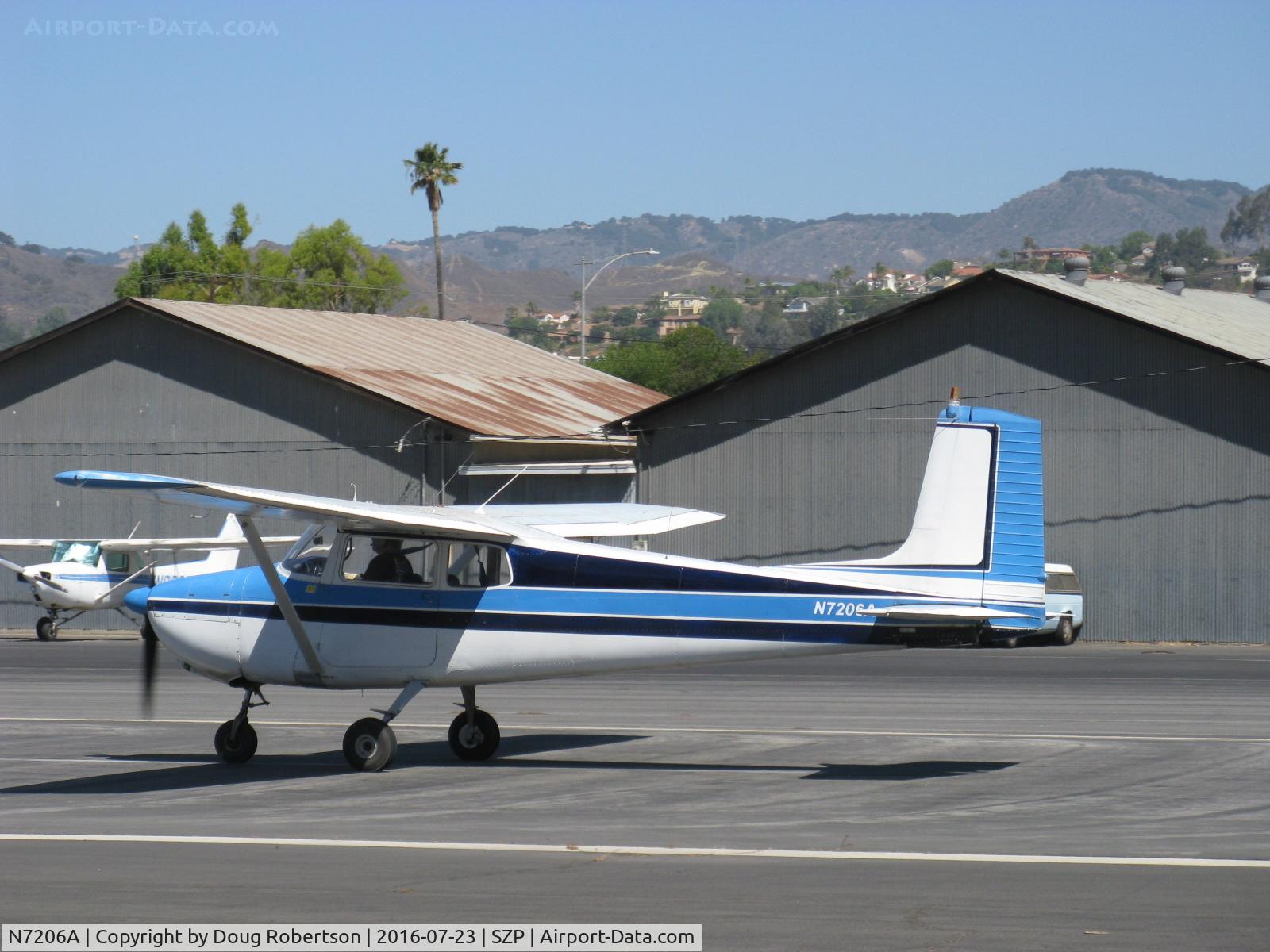N7206A, 1956 Cessna 172 C/N 29306, 1956 Cessna 172, Continental O-300 145 Hp 6 cylinder, 1st year of production, landing roll Rwy 22