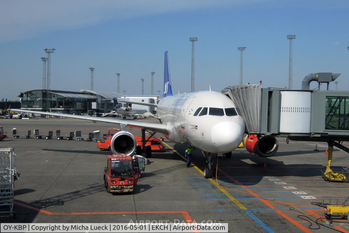 OY-KBP, 2006 Airbus A319-132 C/N 2888, At Kastrup