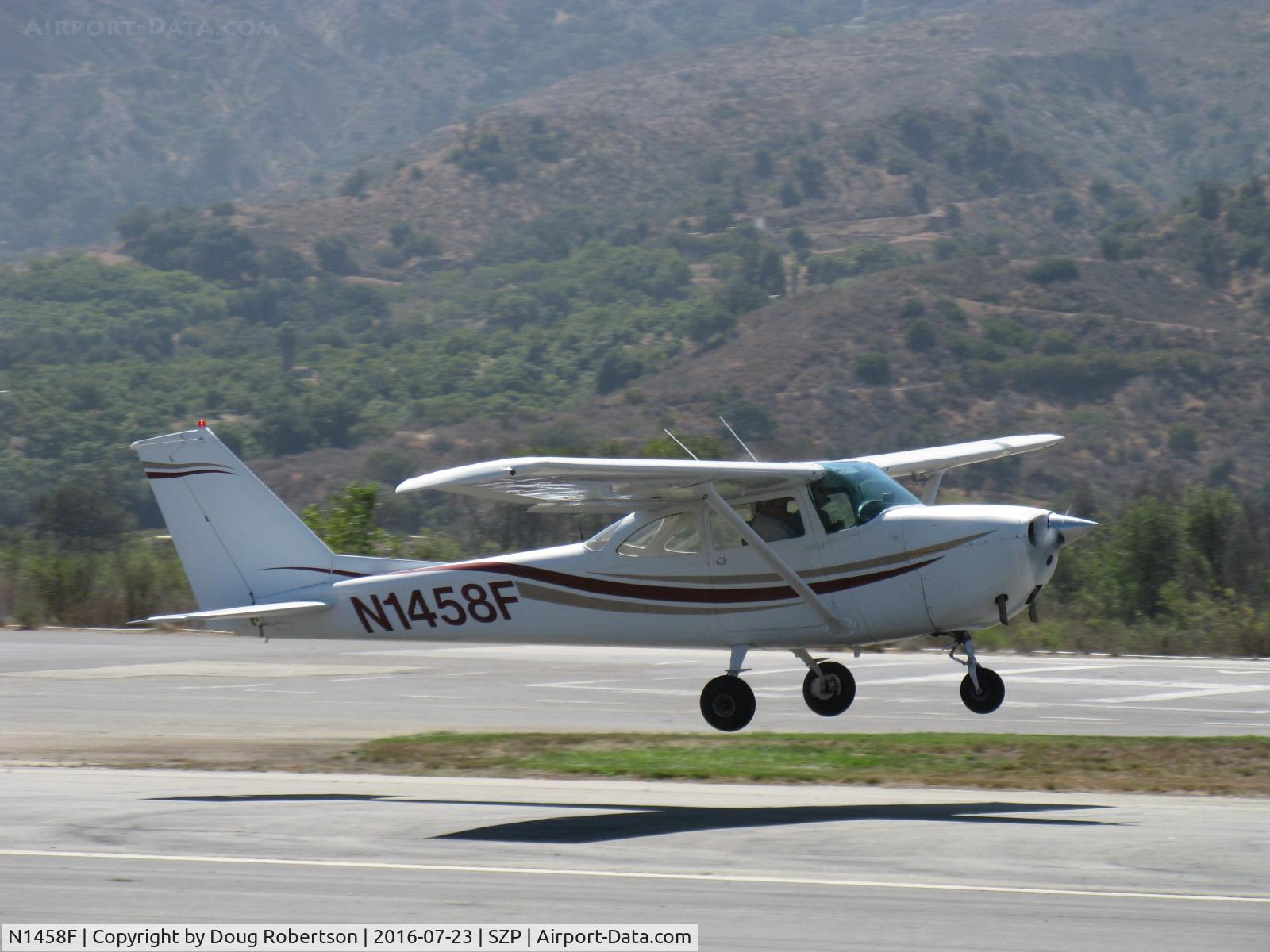 N1458F, 1966 Cessna 172H C/N 17254953, 1966 Cessna 172H SKYHAWK, Continental O-300 145 Hp 6 cylinder, I flew one of these in 1966 when it had just 16 hours on it, takeoff climb Rwy 22