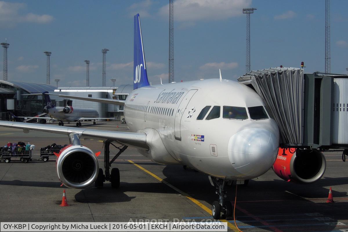 OY-KBP, 2006 Airbus A319-132 C/N 2888, At Kastrup