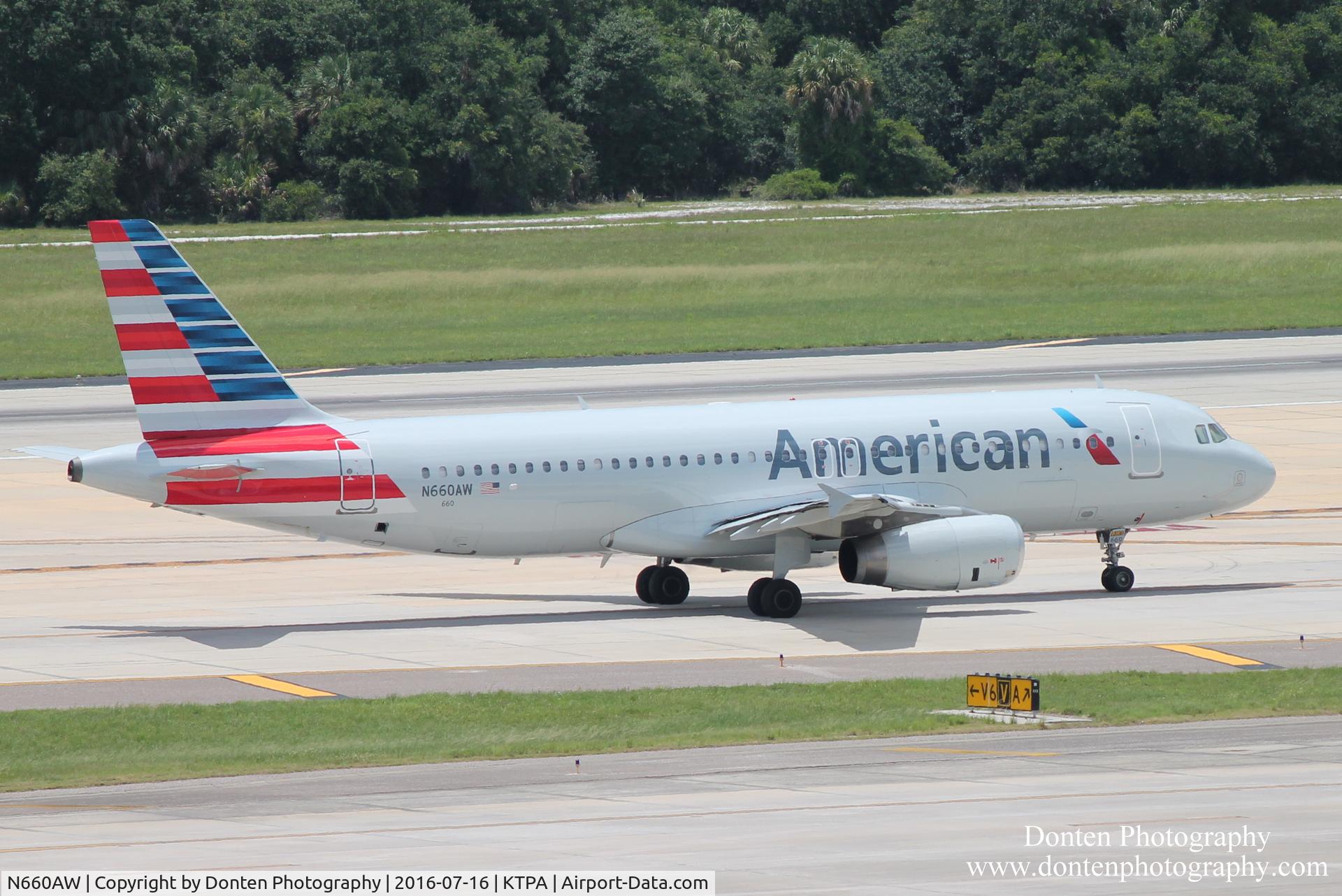 N660AW, 2000 Airbus A320-232 C/N 1234, American Flight 814 (N660AW) departs Tampa International Airport enroute to Philadelphia International Airport