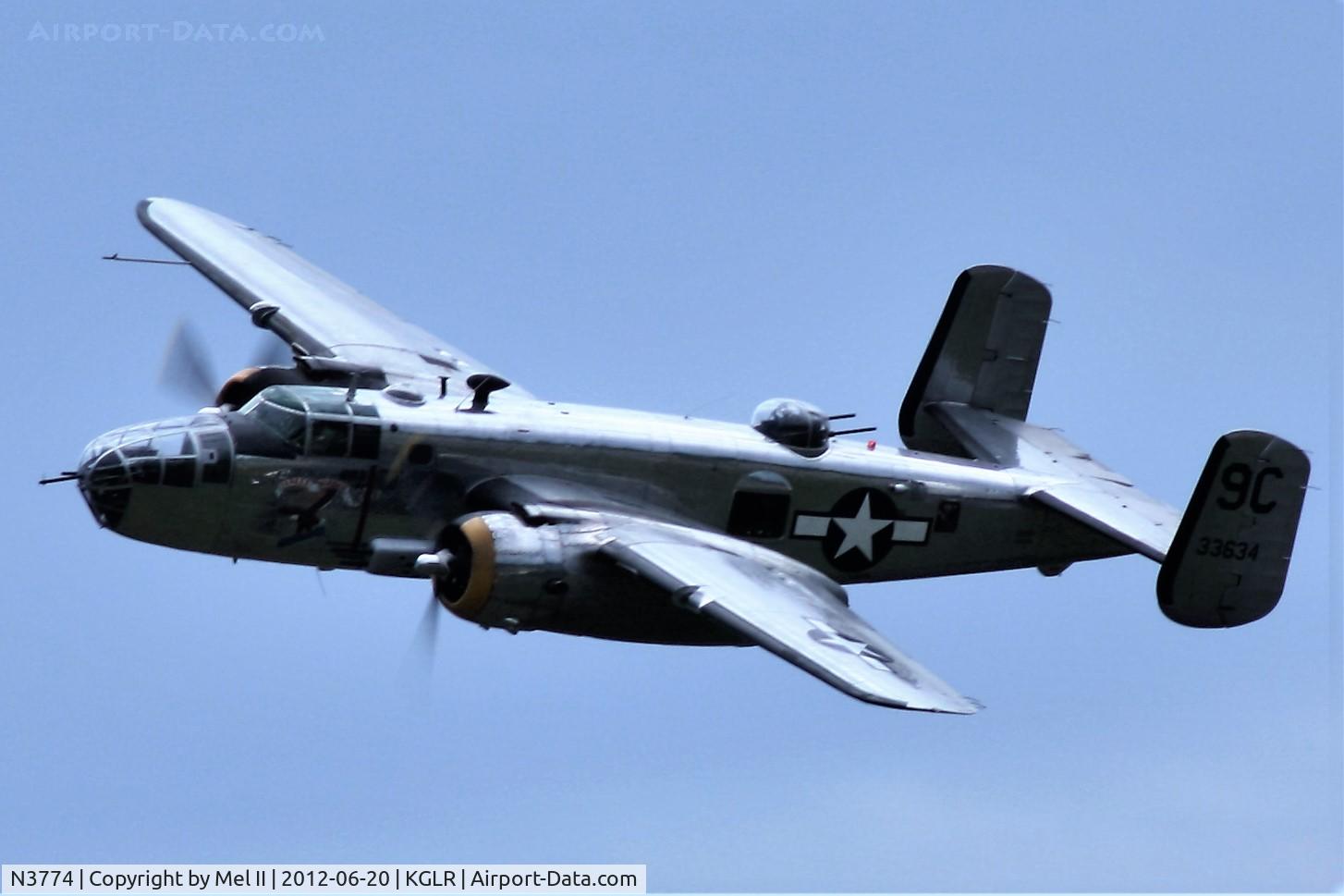 N3774, 1943 North American B-25D Mitchell C/N 100-23960, 2015 Wings Over Gaylord Air Show