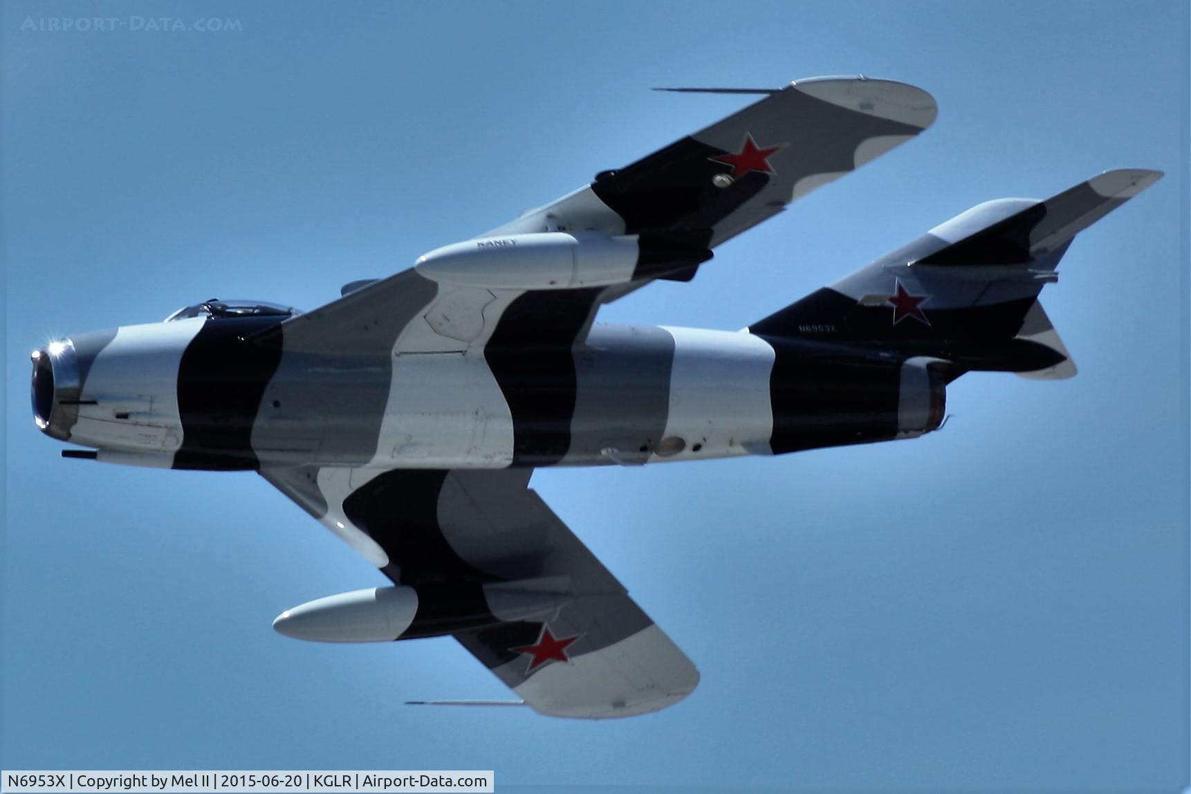 N6953X, PZL-Mielec Lim-6 (MiG-17) C/N 1J0511, 2015 Wings Over Gaylord Air Show