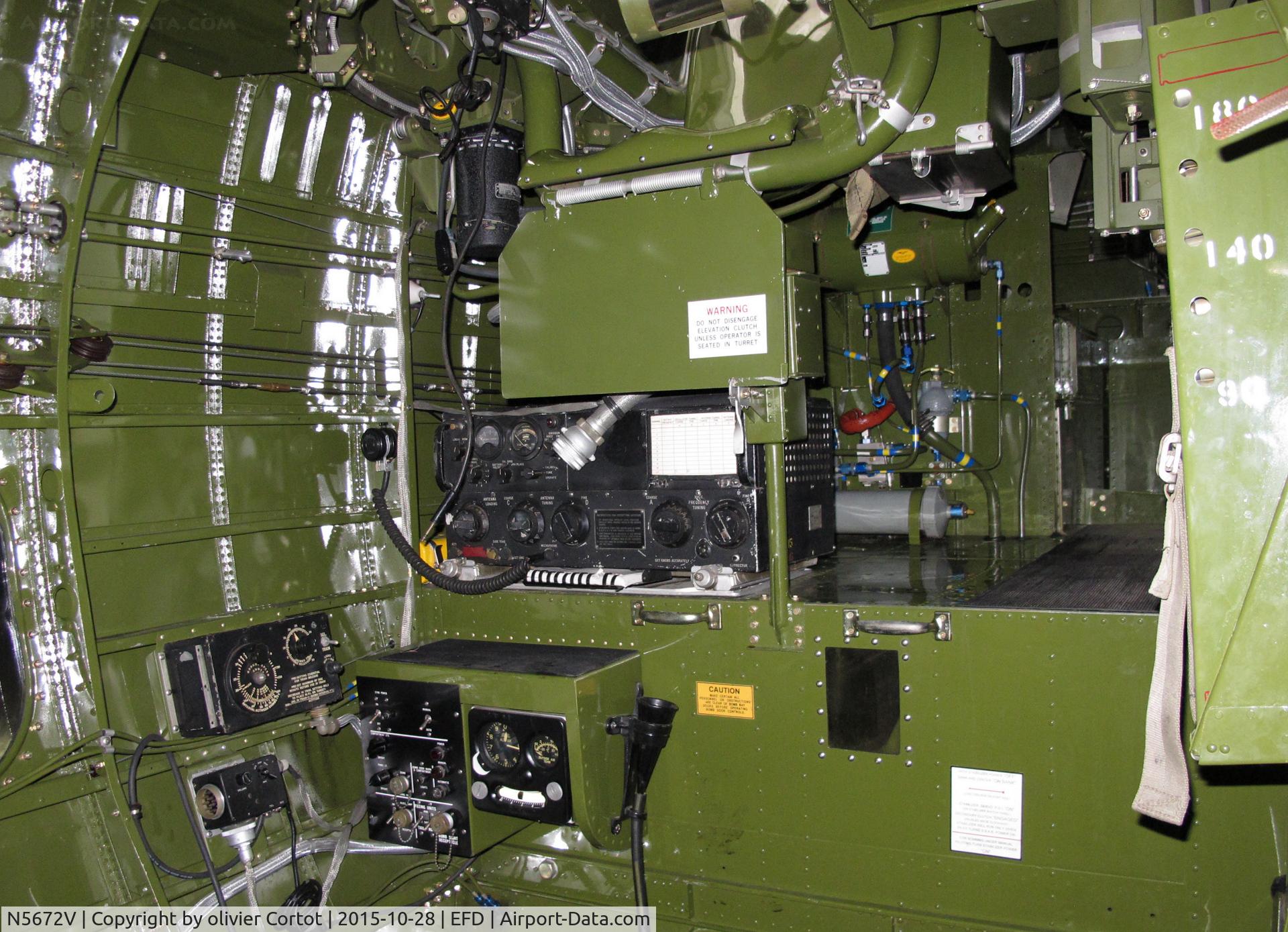 N5672V, 1945 North American B-25J Mitchell Mitchell C/N 108-47686, behind the cockpit