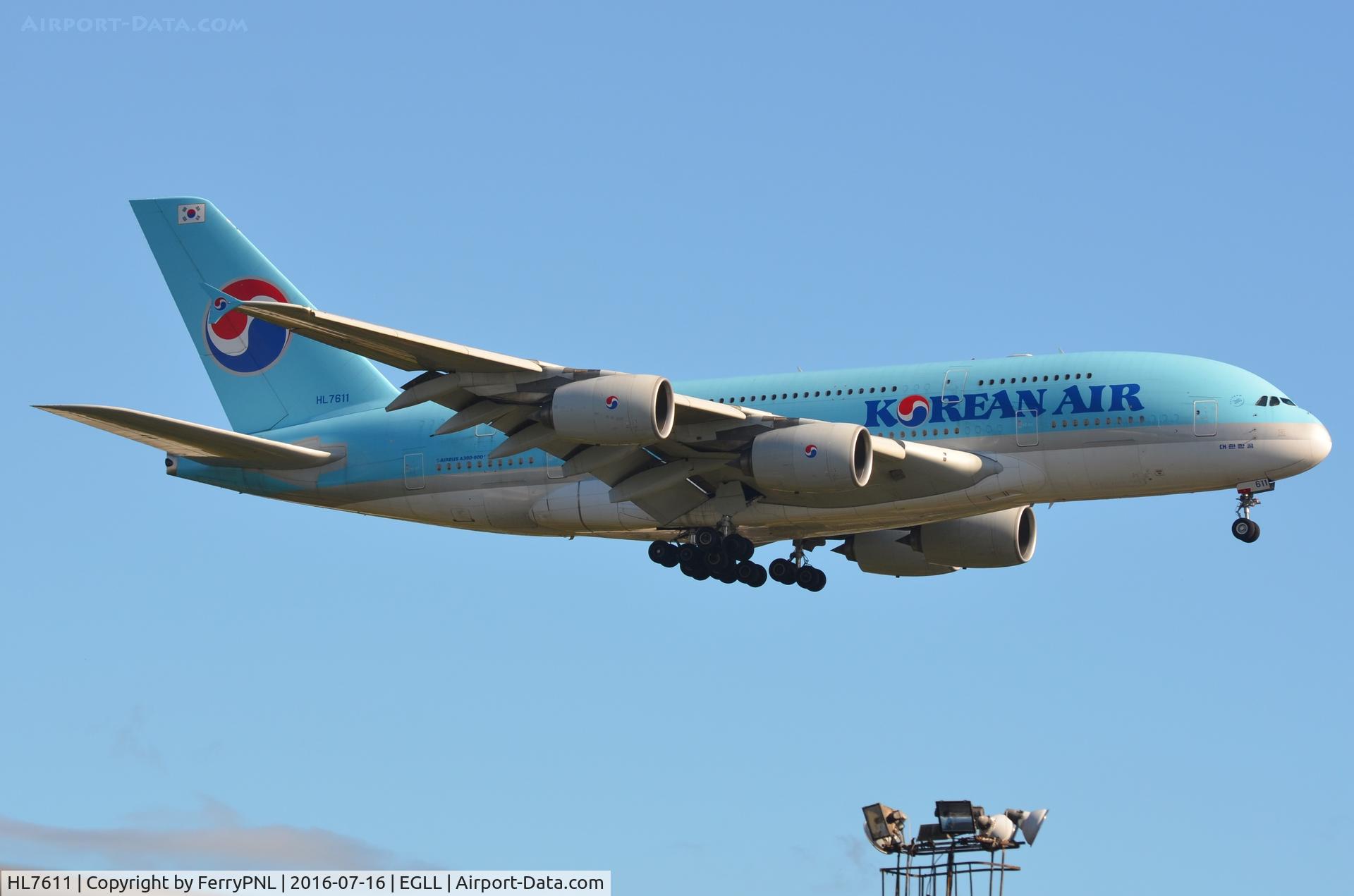 HL7611, 2010 Airbus A380-861 C/N 35, Korean A388 landing