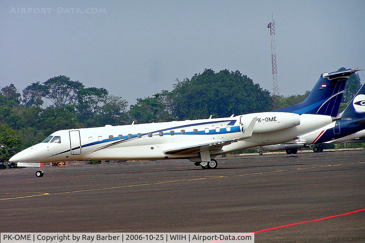 PK-OME, 2001 Embraer ERJ-135BJ Legacy C/N 145516, Embraer ERJ-135BJ Legacy [145516] (Airfast Indonesia) Jakarta-Halim Perdanakusuma Int~PK 25/10/2006