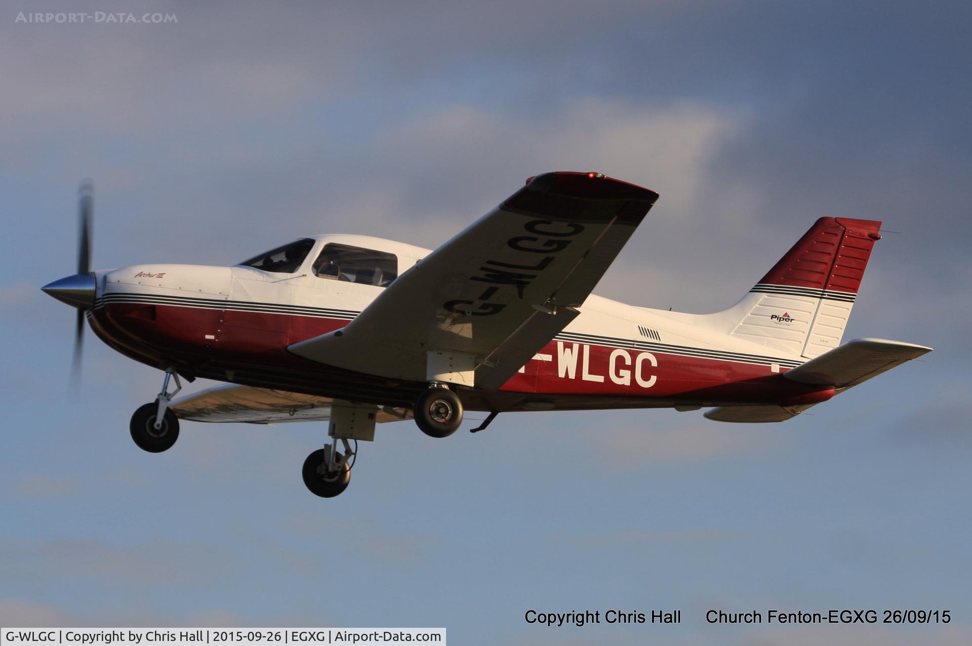 G-WLGC, 2001 Piper PA-28-181 Cherokee Archer III C/N 2843484, at the Yorkshire Airshow