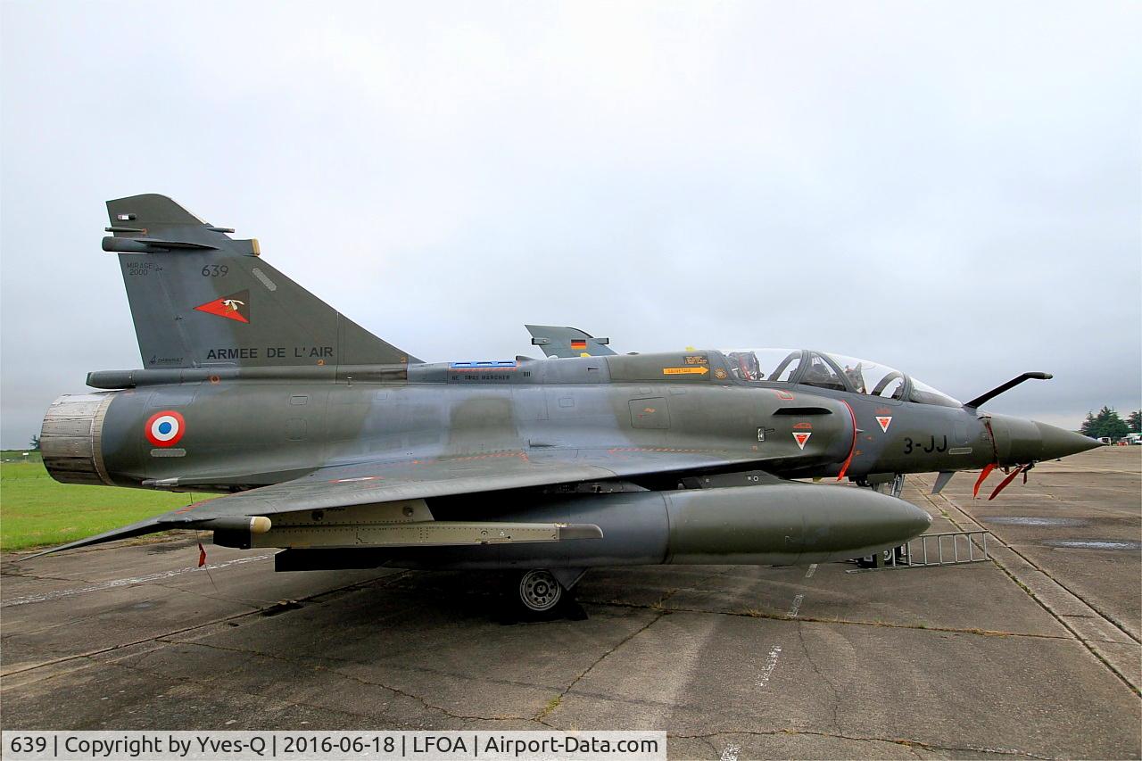 639, 1996 Dassault Mirage 2000D C/N 445, Dassault Mirage 2000D, Static display, Avord Air Base 702 (LFOA) Open day 2016
