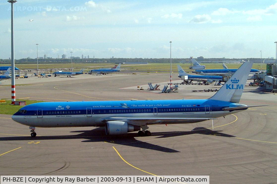 PH-BZE, 1996 Boeing 767-306 C/N 28098, Boeing 737-306 [28719] (KLM Royal Dutch Airlines) Schiphol~PH 13/09/2003