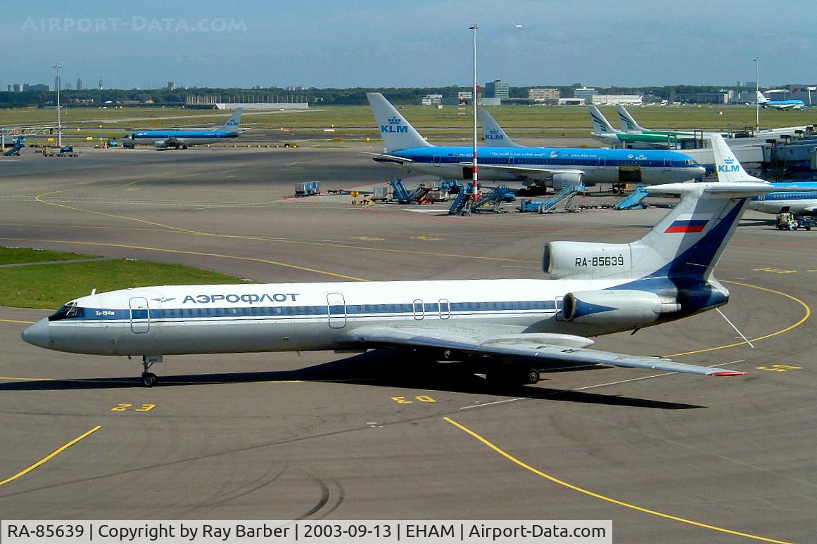 RA-85639, 1988 Tupolev Tu-154M C/N 88A771, Tupolev Tu-154M [88A-771] (Aeroflot) Amsterdam-Schiphol~PH 13/09/2003