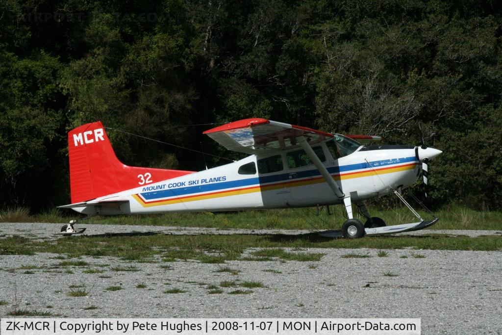 ZK-MCR, Cessna A185F Skywagon 185 C/N 18504429, ZK-MCR Cessna 185 at Mount Cook, NZ
