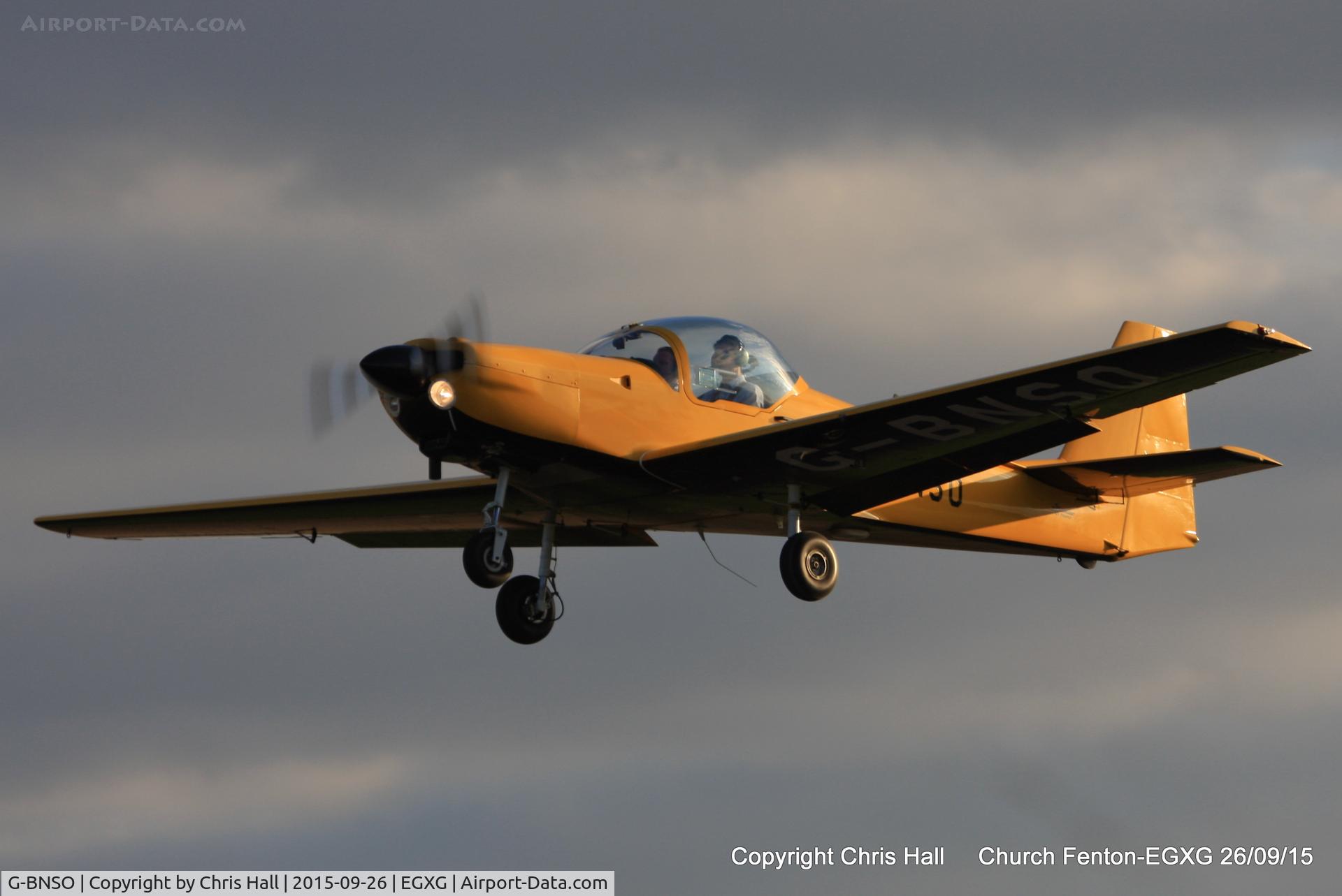 G-BNSO, 1987 Slingsby T-67M Firefly Mk2 C/N 2021, at the Yorkshire Airshow