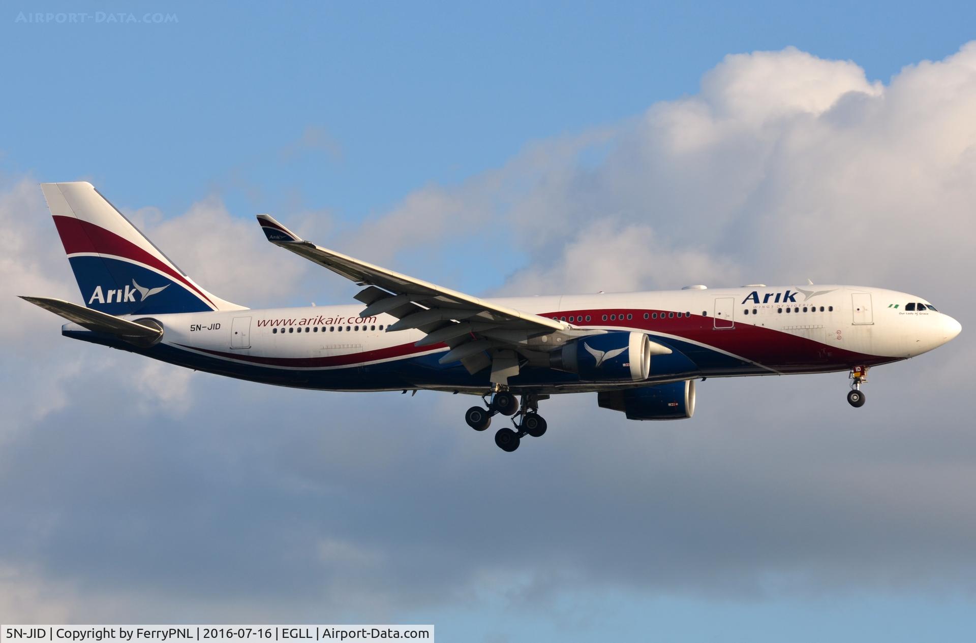 5N-JID, 2008 Airbus A330-223 C/N 927, Arik A332 landing in London