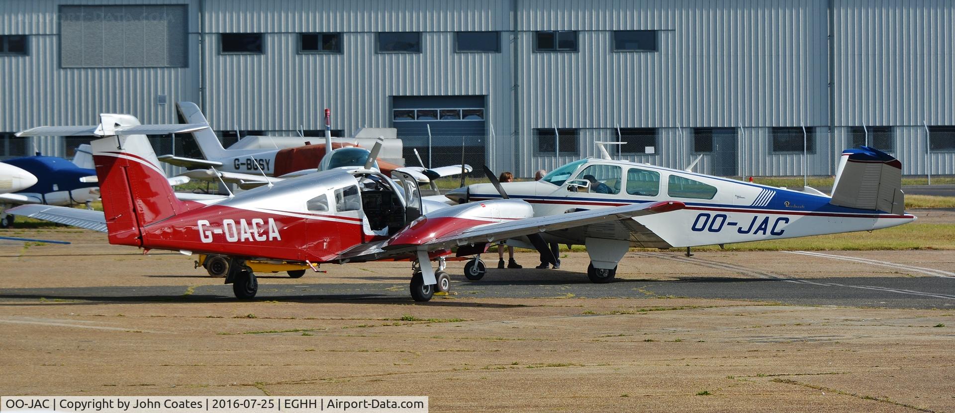 OO-JAC, 1968 Beech V35A Bonanza Bonanza C/N D-8745, Just arrived at a busy Airtime