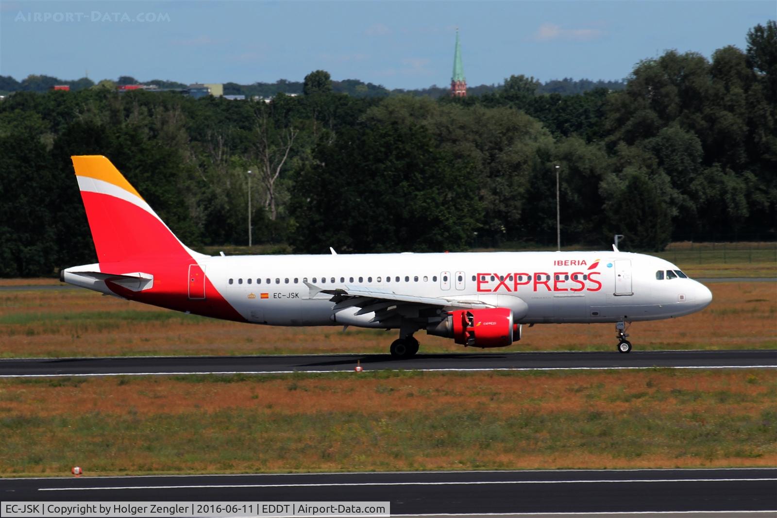 EC-JSK, 2006 Airbus A320-214 C/N 2807, TXL waving good bye tour no.4 since 2011