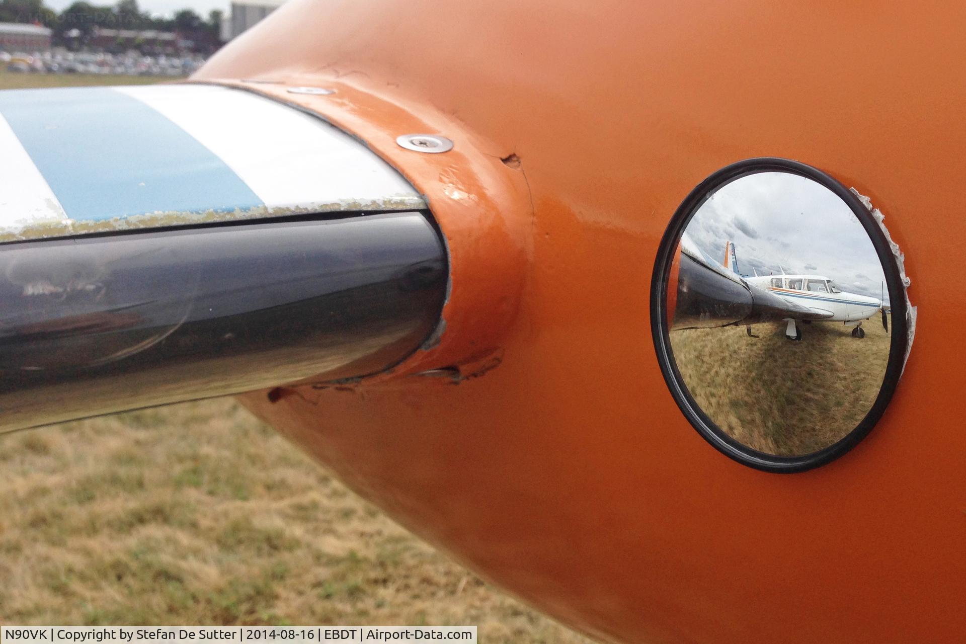 N90VK, 1970 Piper PA-24-260 Comanche C C/N 24-4926, Mirror, mirror on the wall...who has the nicest Commanche of them all?