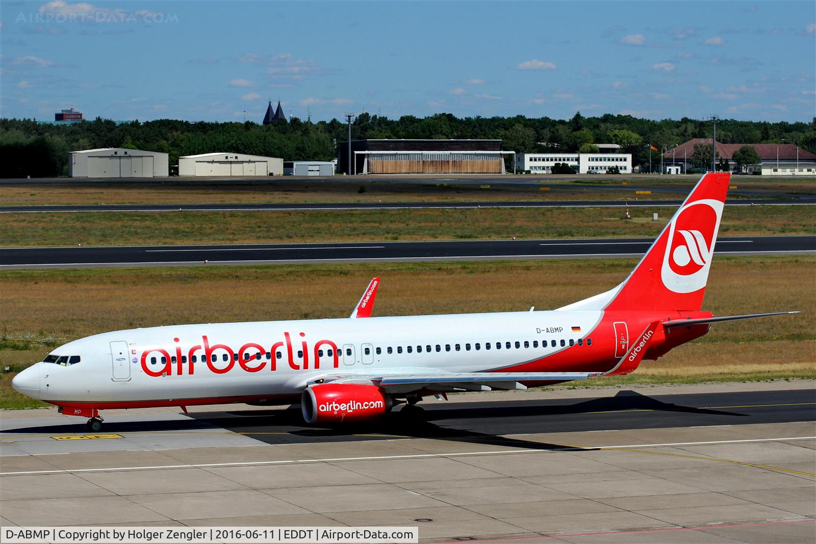 D-ABMP, 2013 Boeing 737-86J C/N 37779, TXL waving good bye tour no.4 since 2011