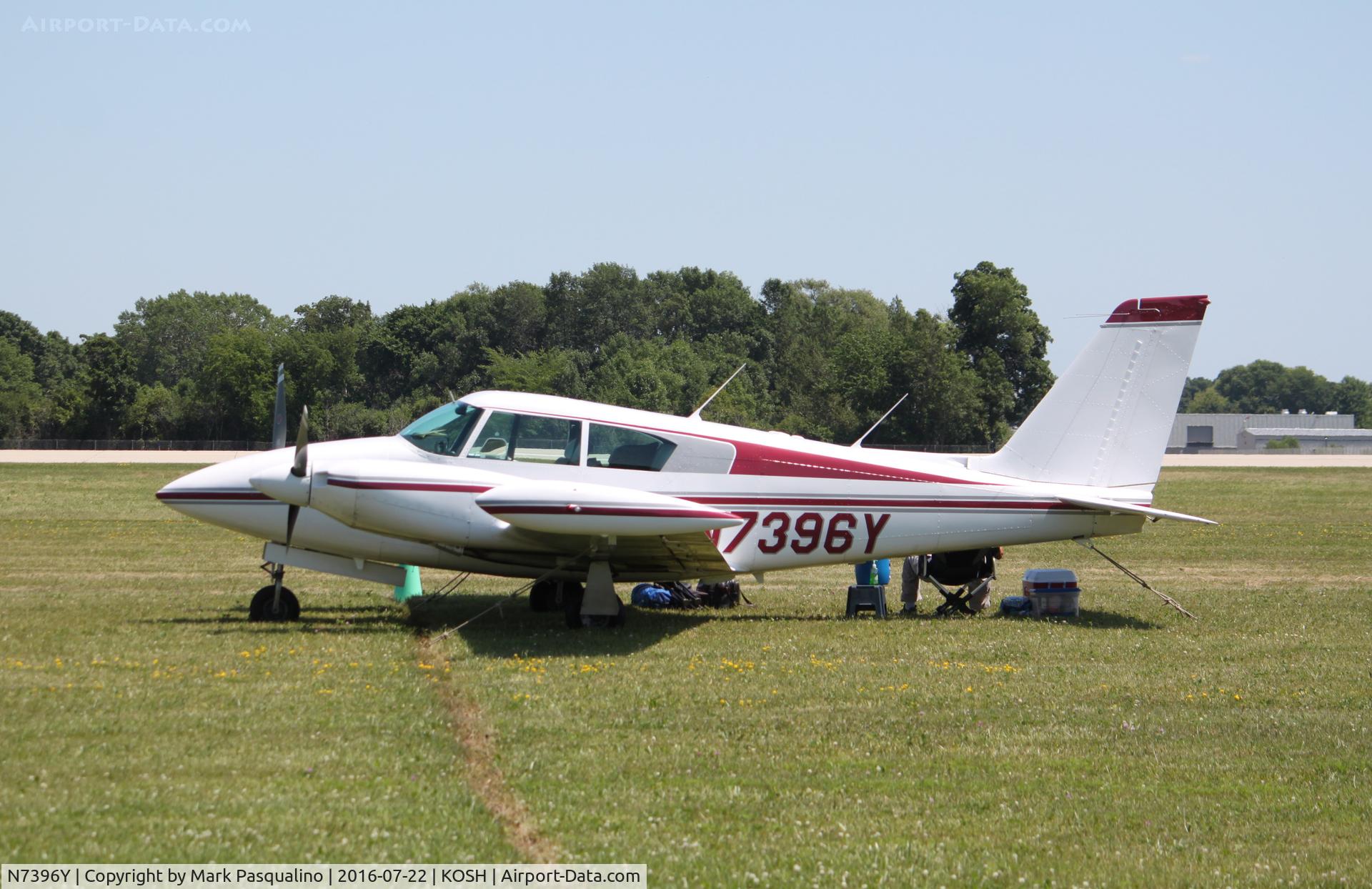 N7396Y, 1964 Piper PA-30 Twin Comanche C/N 30-454, Piper PA-30