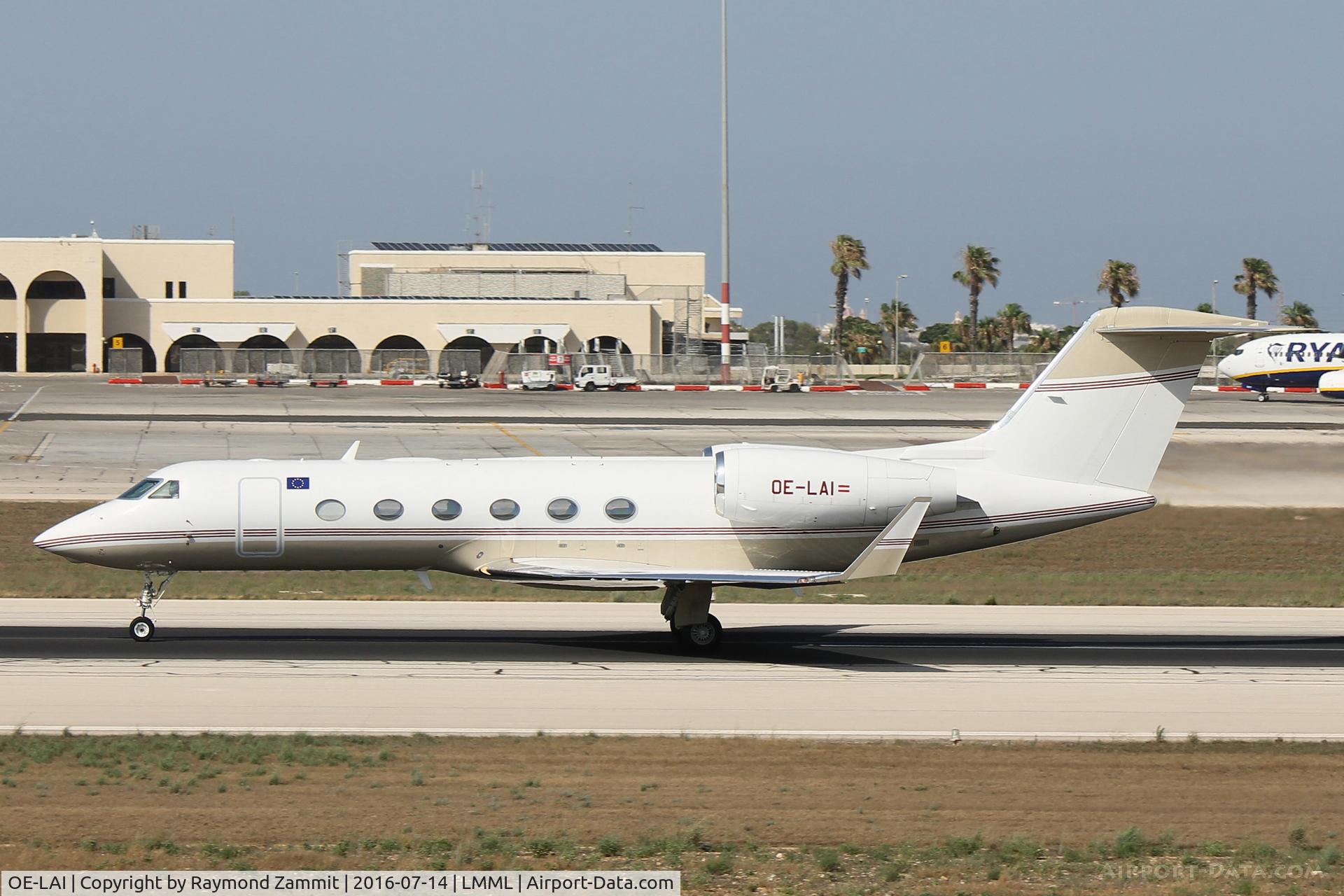 OE-LAI, 2011 Gulfstream Aerospace GIV-X (G450) C/N 4237, Gulfstream GIV OE-LAI Global Jet Austria
