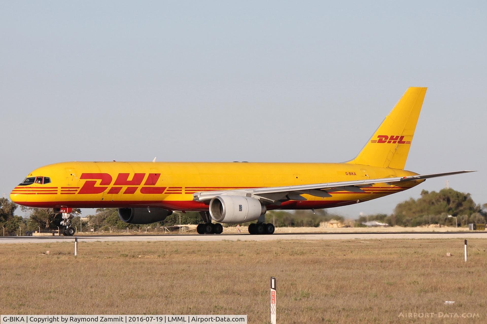 G-BIKA, 1982 Boeing 757-236/SF C/N 22172, B757 G-BIKA DHL