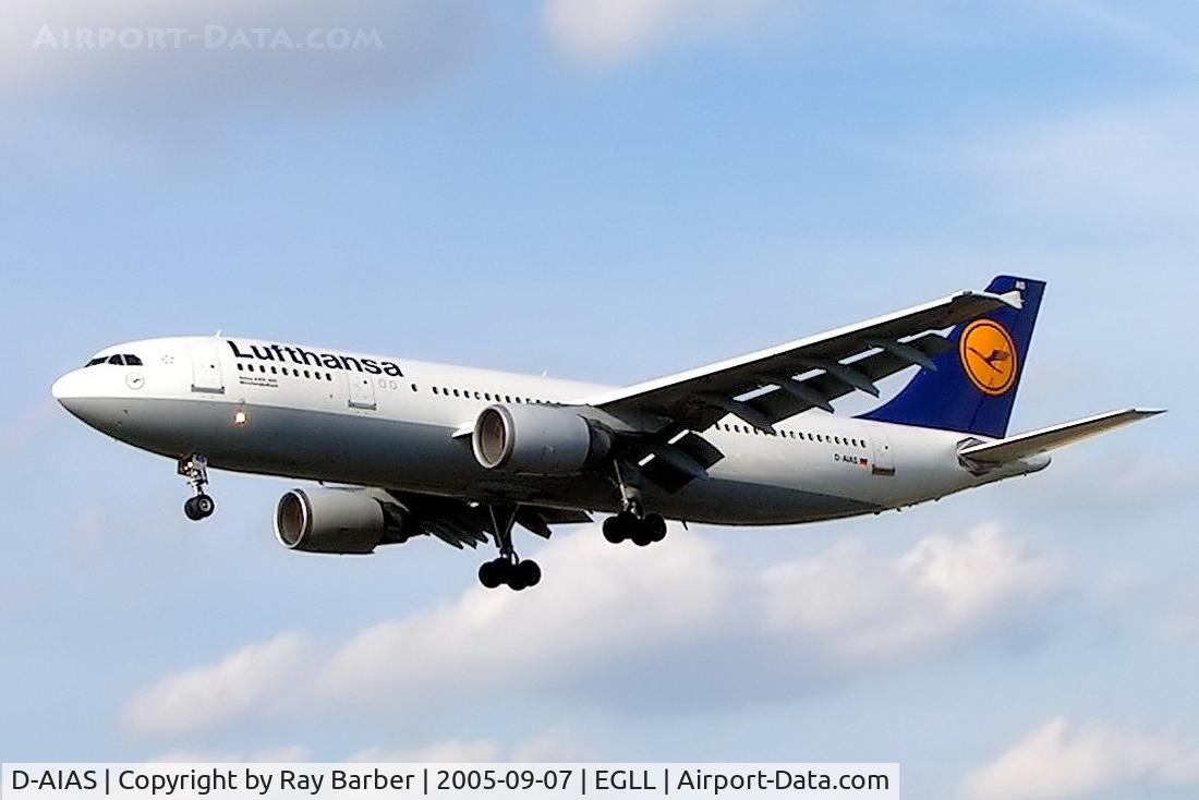 D-AIAS, 1989 Airbus A300B4-603 C/N 553, Airbus A300B4-603 [553] (Lufthansa) Heathrow~G 07/09/2005. On finals 27L.