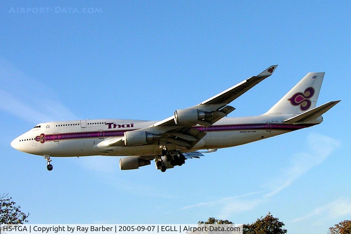 HS-TGA, 2001 Boeing 747-4D7 C/N 32369, Boeing 747-4D7 [32369] (Thai Airways Int'l) Heathrow~G 07/09/2005. On finals 27L.