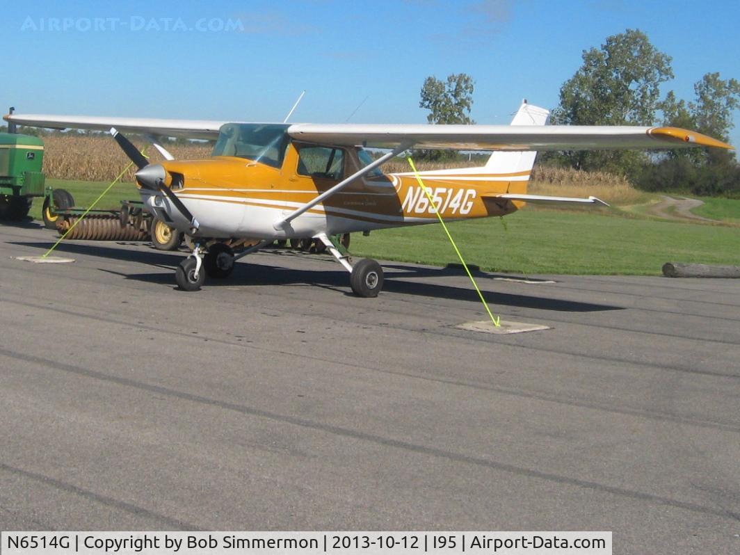 N6514G, 1970 Cessna 150L C/N 15072014, On the ramp in Kenton, Ohio
