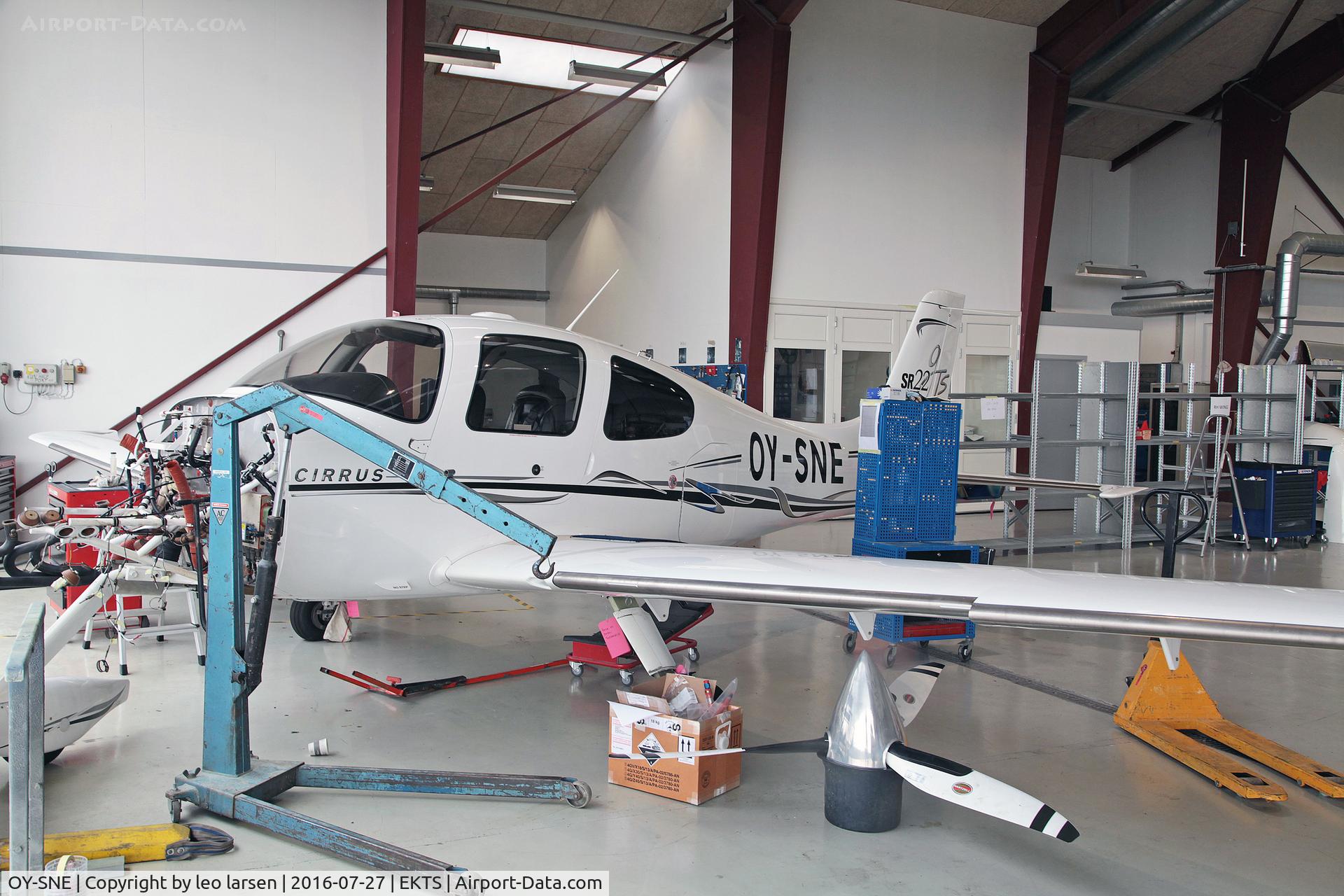OY-SNE, 2006 Cirrus SR22 GTS C/N 1992, Thisted TED 27.7.16
