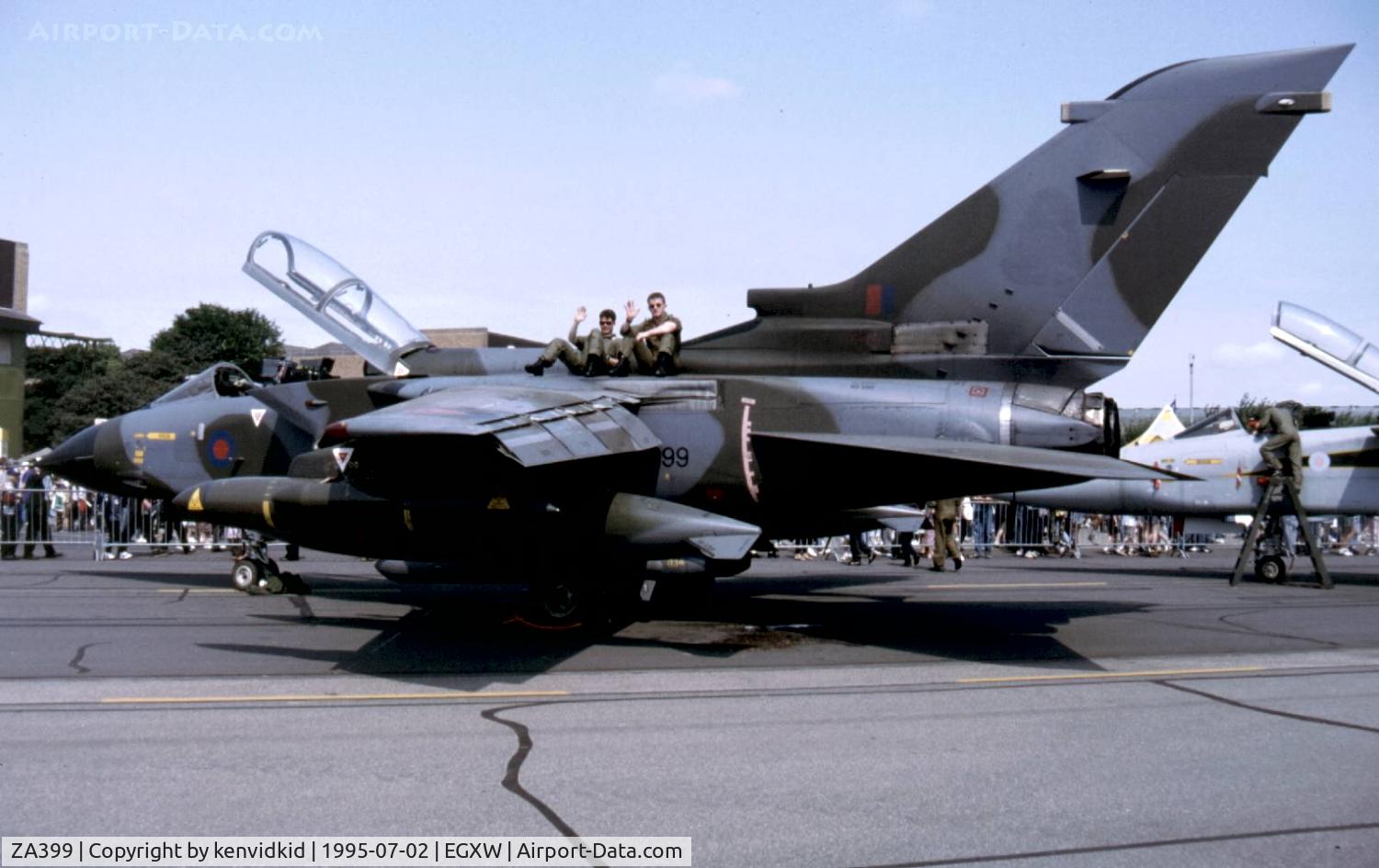 ZA399, 1982 Panavia Tornado GR.1 C/N 202/BS066/3098, Airshow 1995