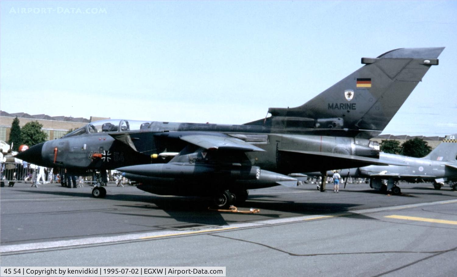 45 54, Panavia Tornado IDS(T) C/N 260/GT034/4254, Airshow 1995