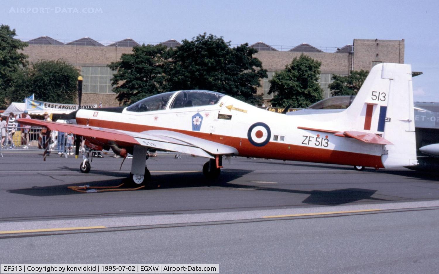 ZF513, 1992 Short S-312 Tucano T1 C/N S157/T128, Airshow 1995