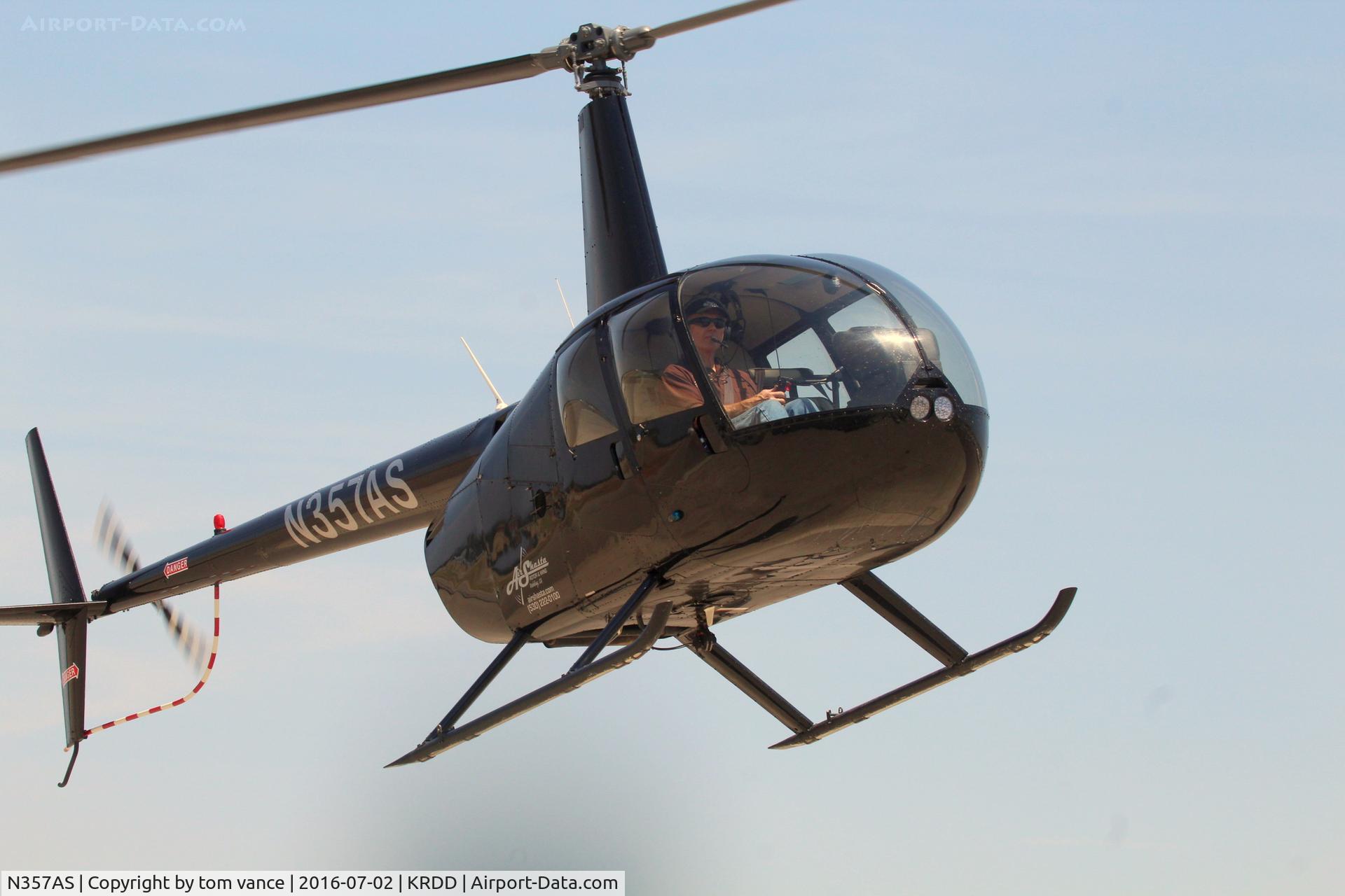 N357AS, 2004 Robinson R44 II C/N 10477, New Air Shasta helicopter landing close - and I'm outside the fence and the helo landed within 40ft or less from me!