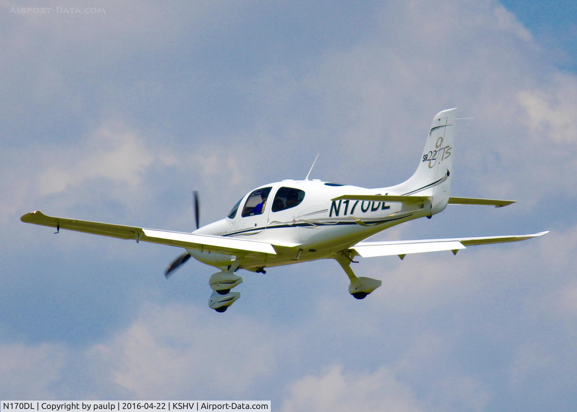 N170DL, 2006 Cirrus SR22 GTS C/N 2017, At Shreveport Regional.