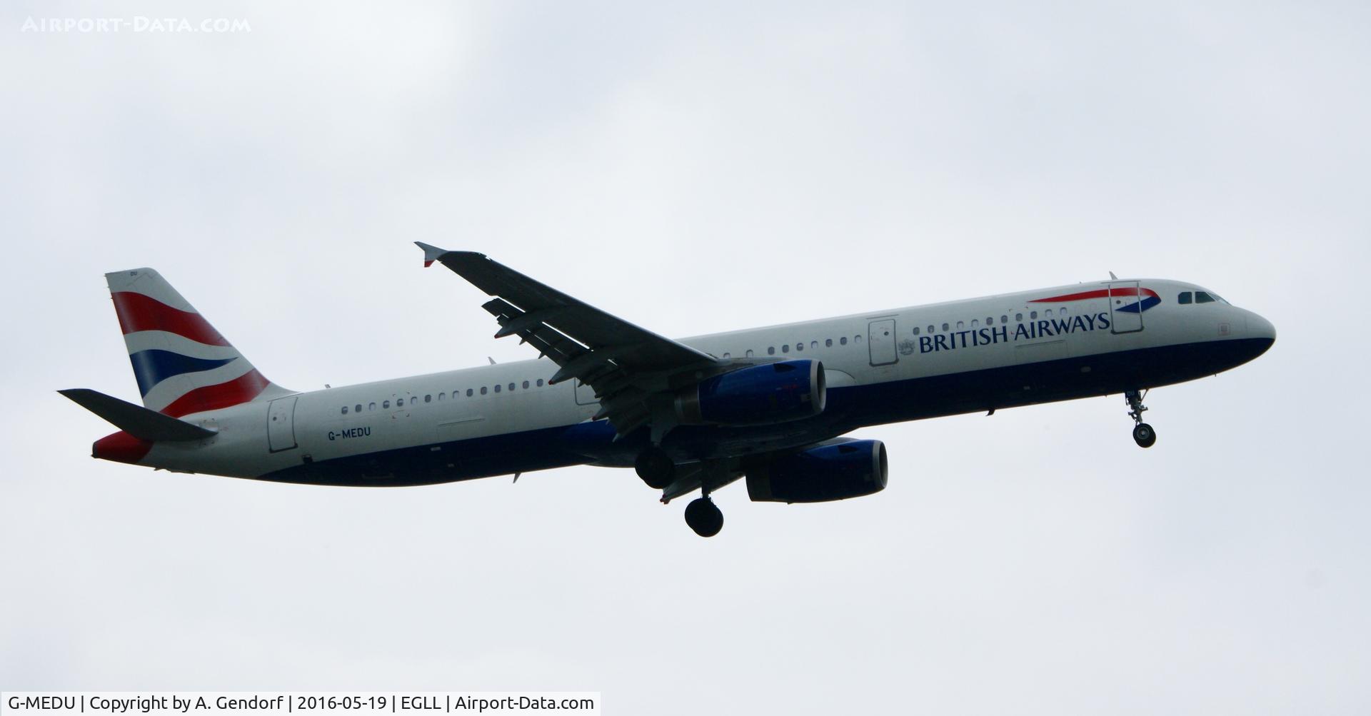 G-MEDU, 2009 Airbus A321-231 C/N 3926, British Airways, is here on finals at London Heathrow(EGLL)
