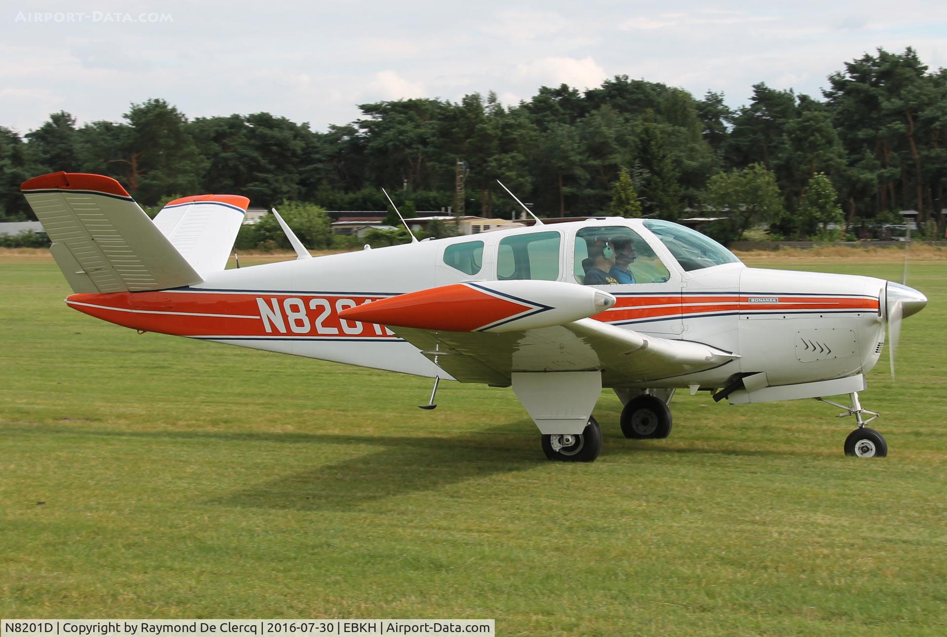 N8201D, 1957 Beech H35 Bonanza C/N D-5288, Keiheuvel Fly in.