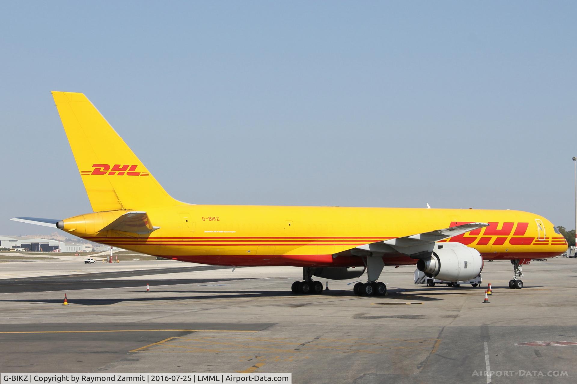 G-BIKZ, 1986 Boeing 757-236/SF C/N 23532, B757 G-BIKZ DHL