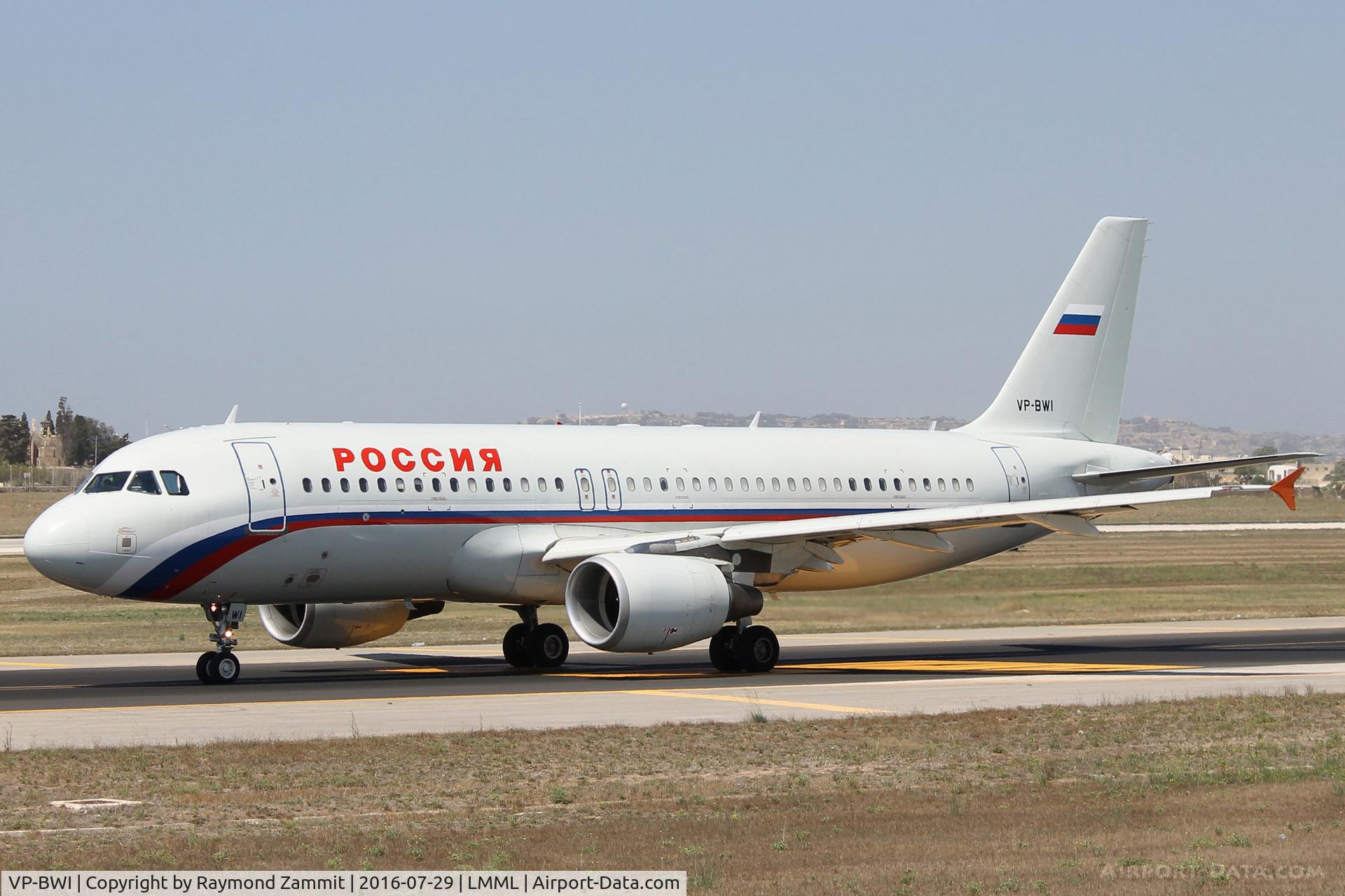 VP-BWI, 2004 Airbus A320-214 C/N 2163, A320 VP-BWI Rossiya