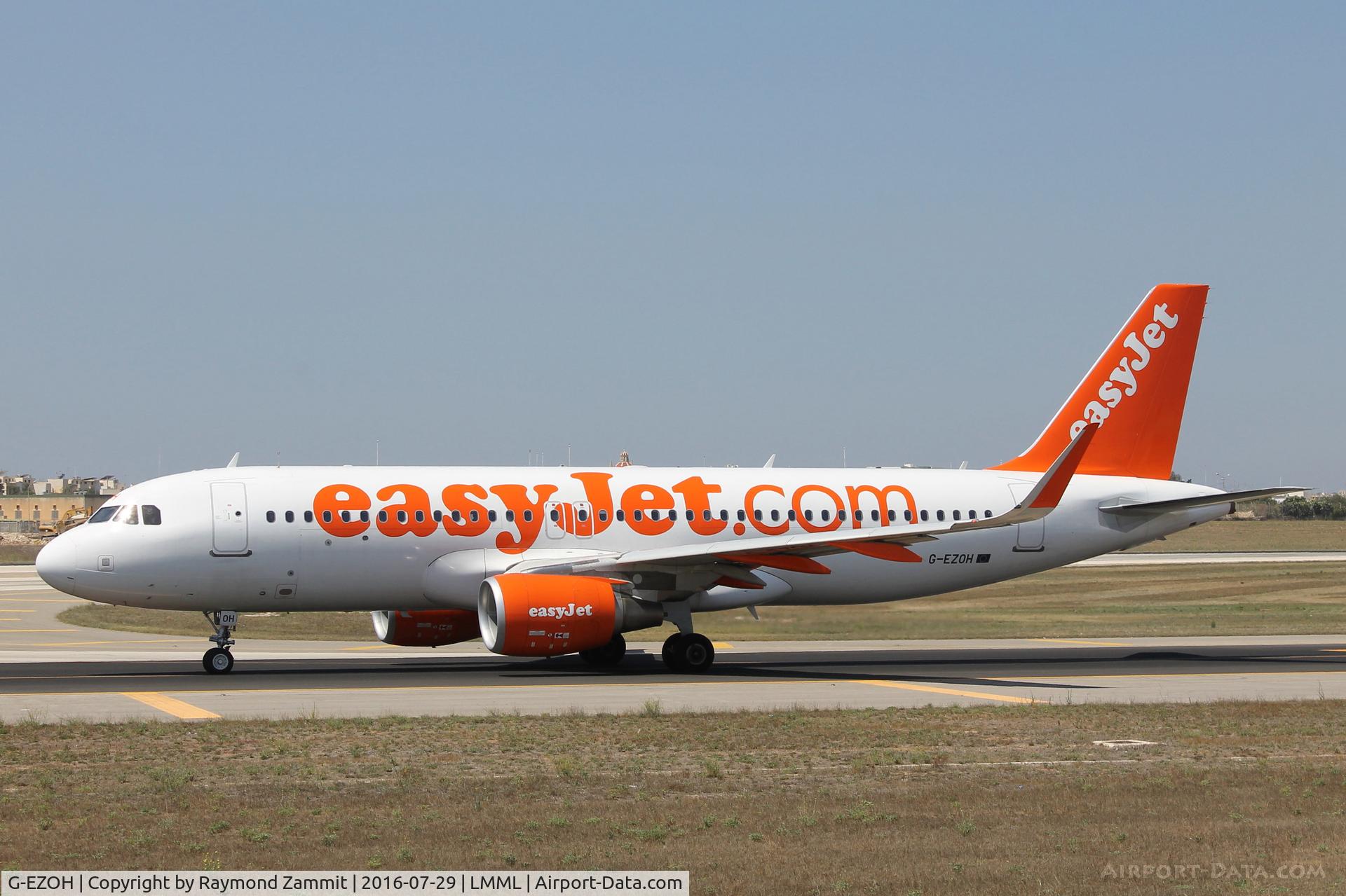 G-EZOH, 2015 Airbus A320-214 C/N 6546, A320 G-EZOH Easyjet