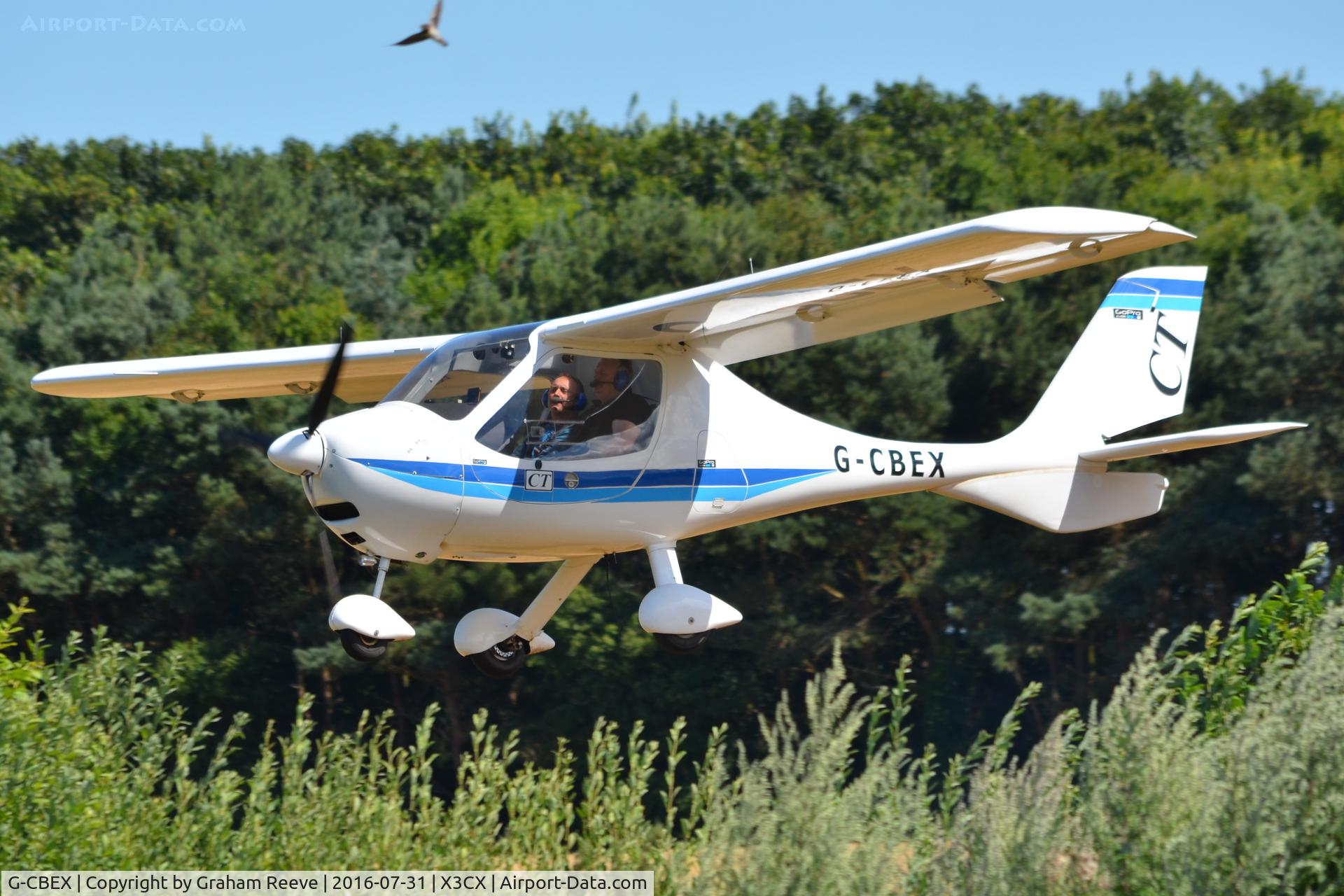 G-CBEX, 2001 Flight Design CT2K C/N 01.08.01.23, Landing at Northrepps.