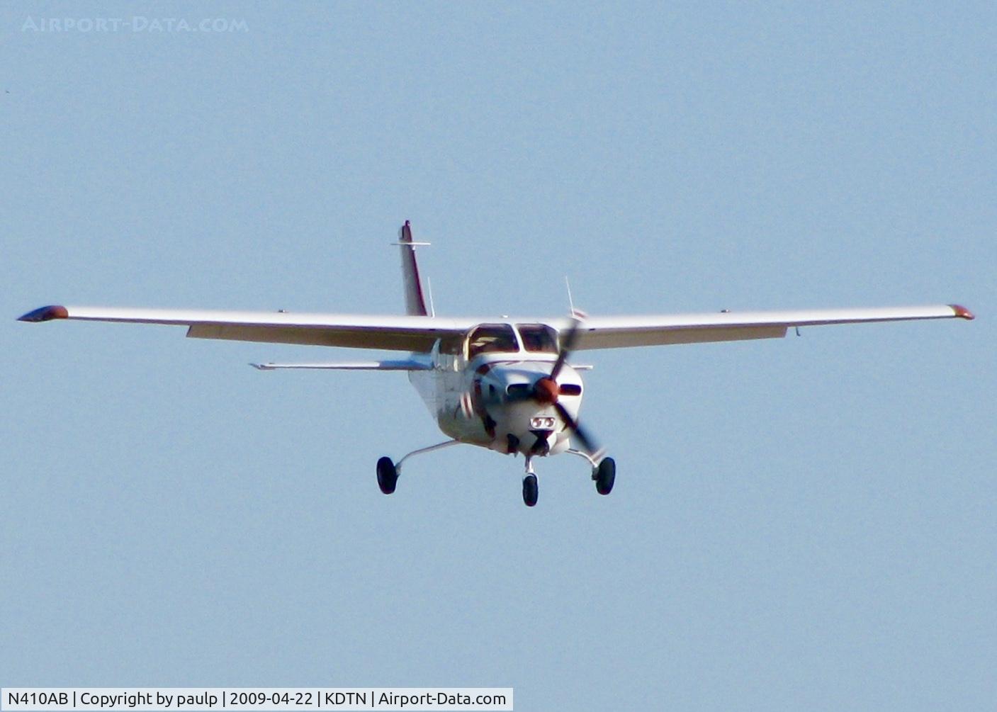 N410AB, 1979 Cessna P210N Pressurised Centurion C/N P21000352, At Downtown Shreveport.