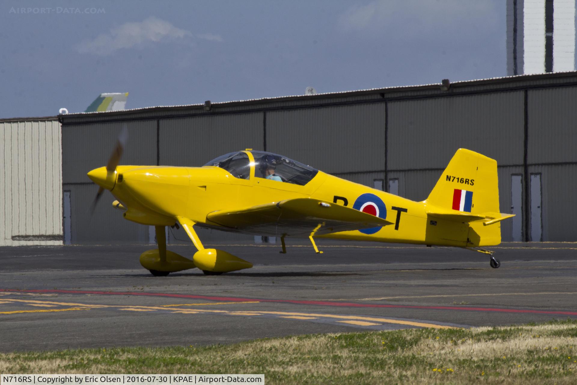N716RS, 2002 Vans RV-6 C/N 20291, RV-6 taxing out for takeoff.
