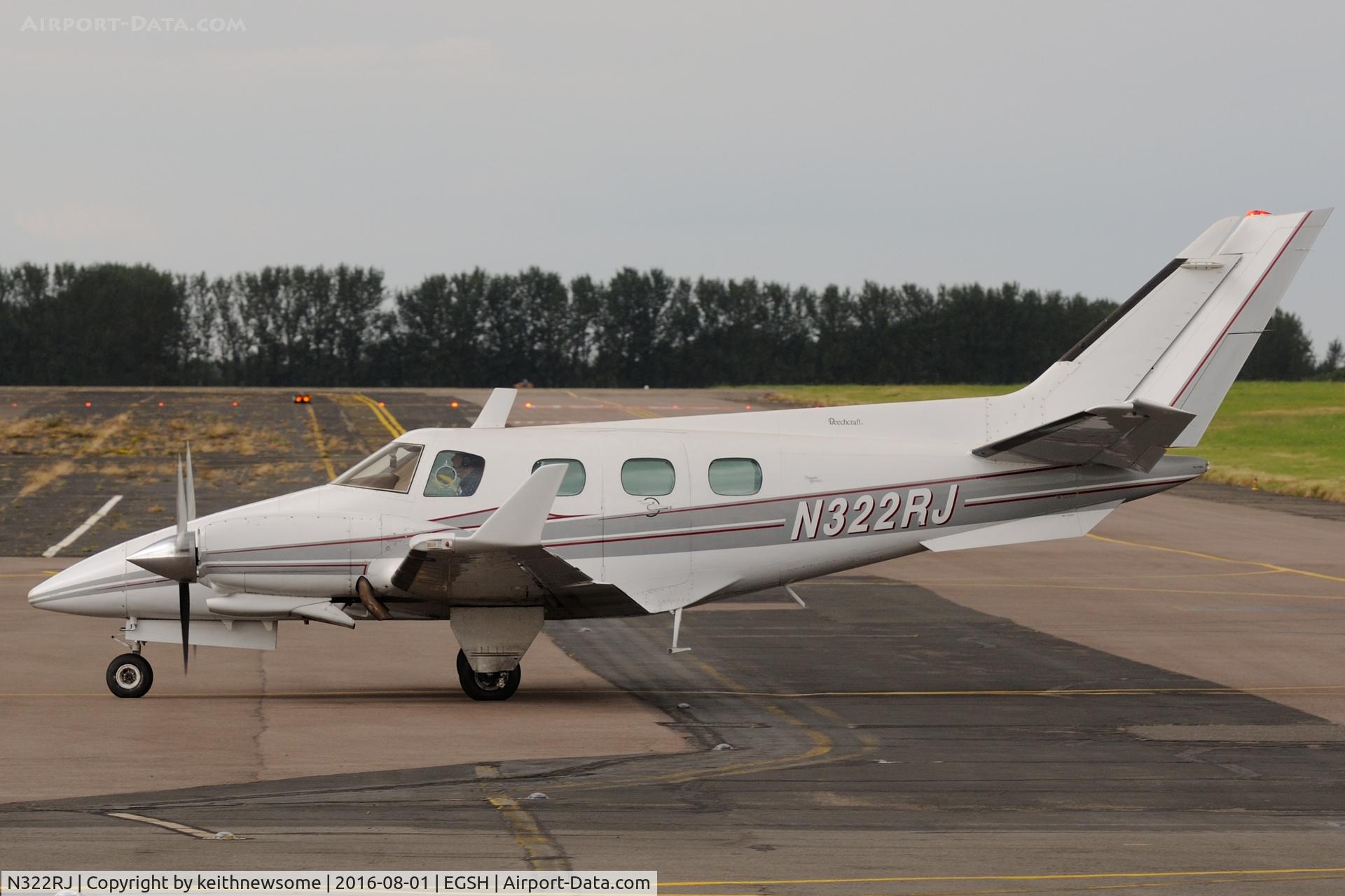 N322RJ, 1974 Beech B-60 Duke C/N P-322, Rare Visitor.