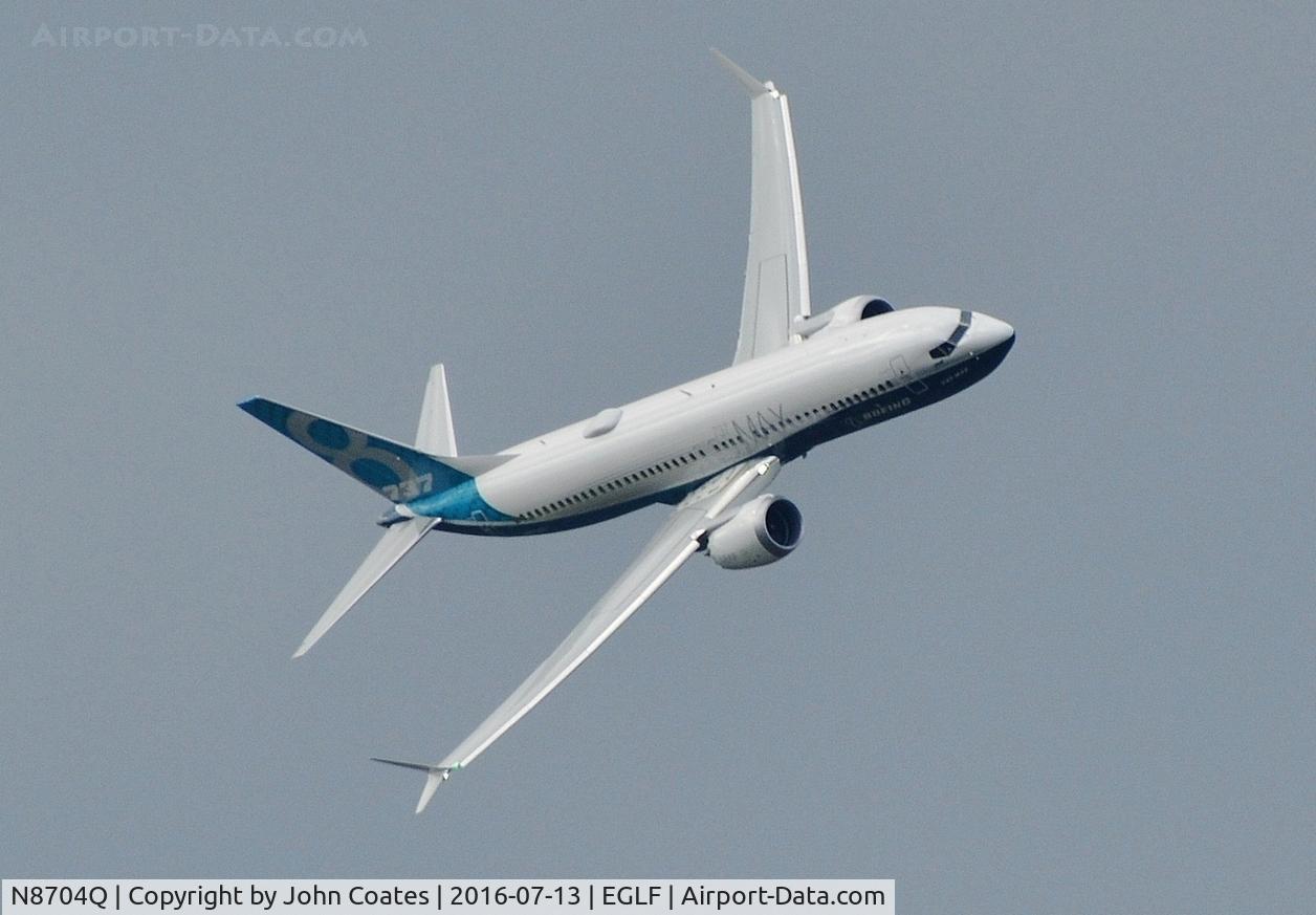 N8704Q, 2016 Boeing 737-8 MAX C/N 36988, Wednesday display from King George V fields