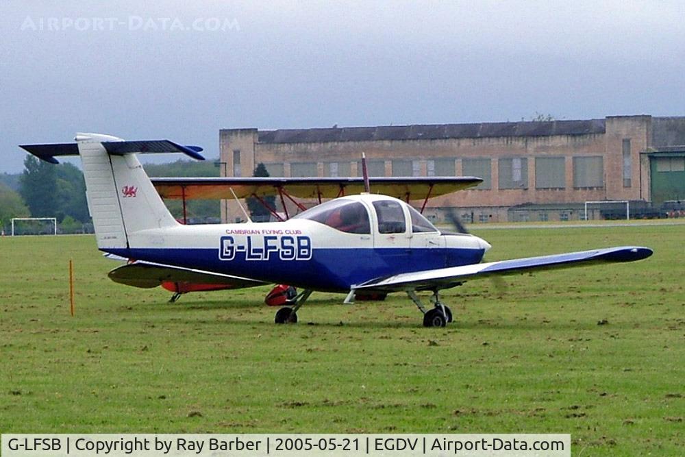 G-LFSB, 1978 Piper PA-38-112 Tomahawk Tomahawk C/N 38-78A0072, Piper PA-38-112 Tomahawk [38-78A0072] (Cambrian Flying Club) Hullavington~G 21/05/2005