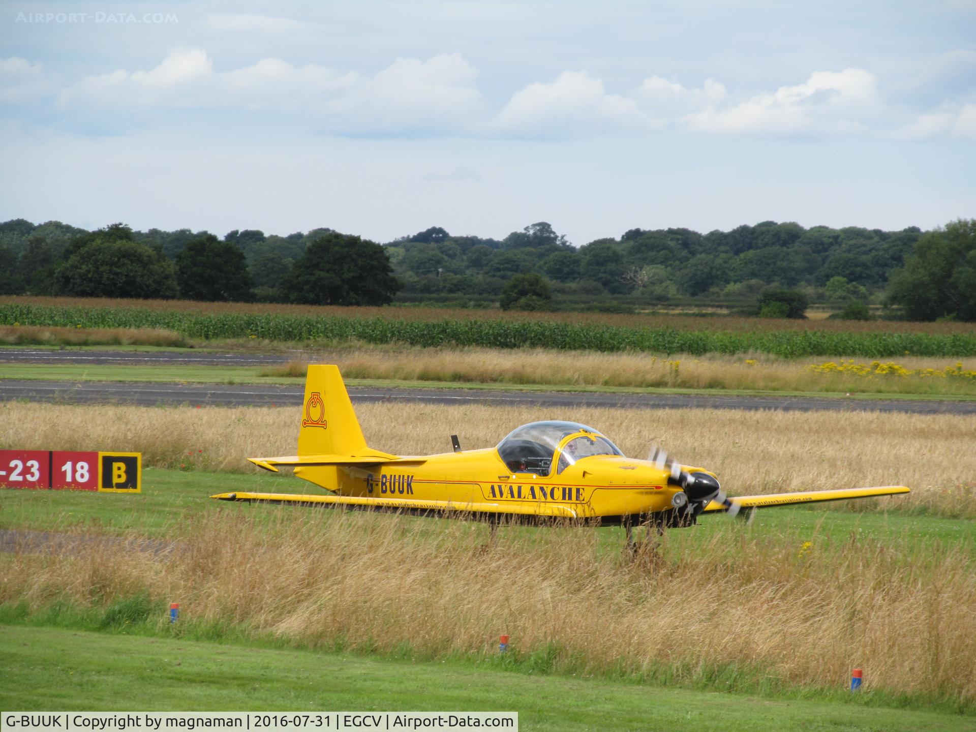 G-BUUK, 1993 Slingsby T-67M Firefly Mk2 C/N 2121, taxying in from another trip