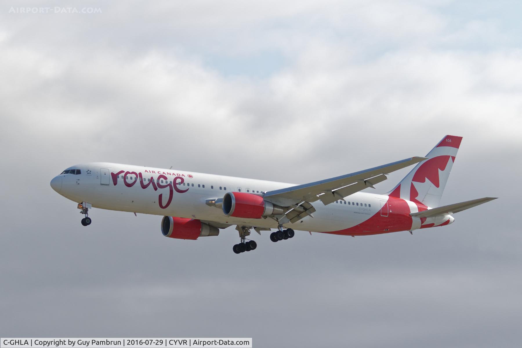 C-GHLA, 1992 Boeing 767-35H C/N 26387, Landing