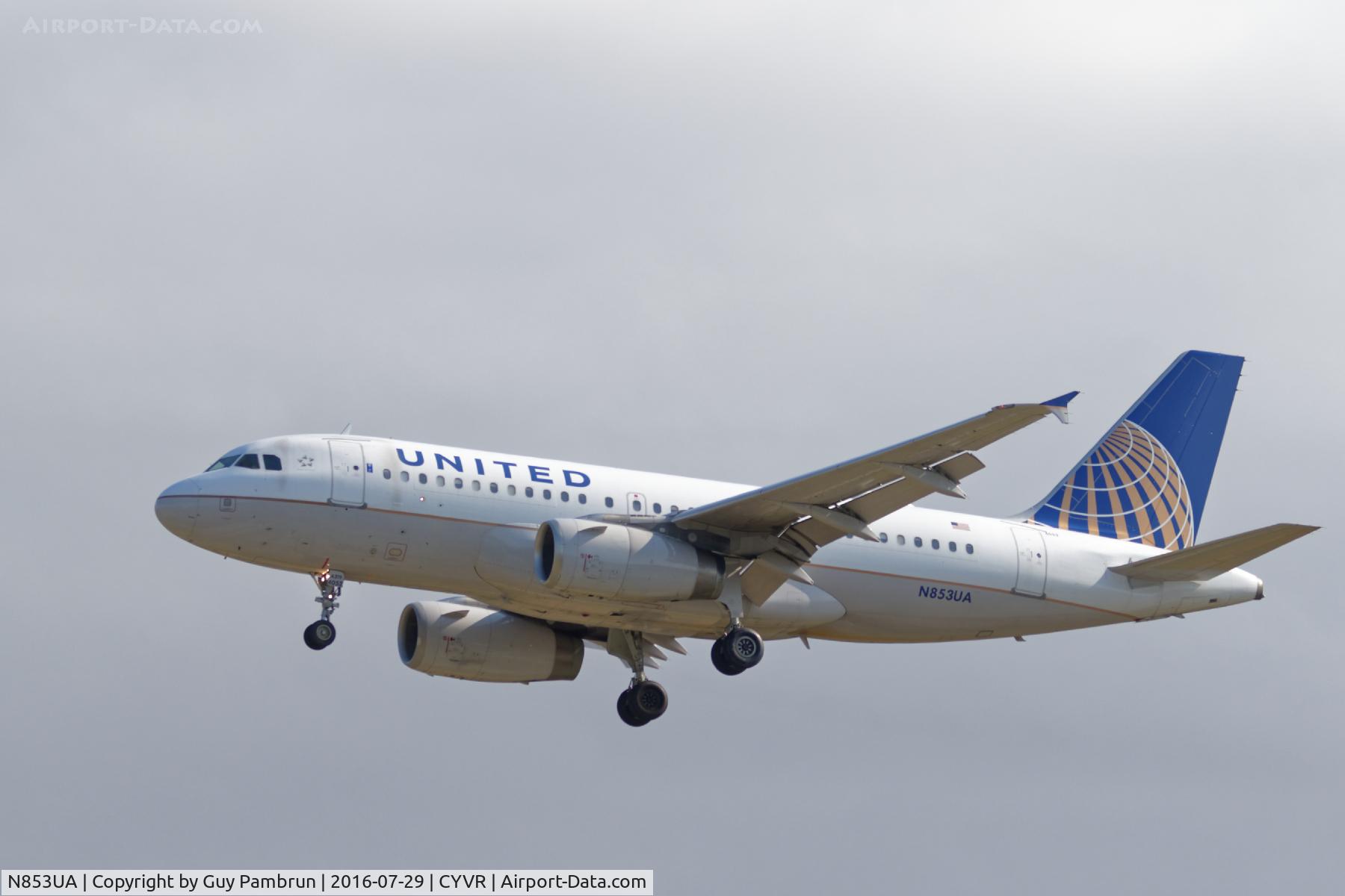 N853UA, 2002 Airbus A319-131 C/N 1688, Landing