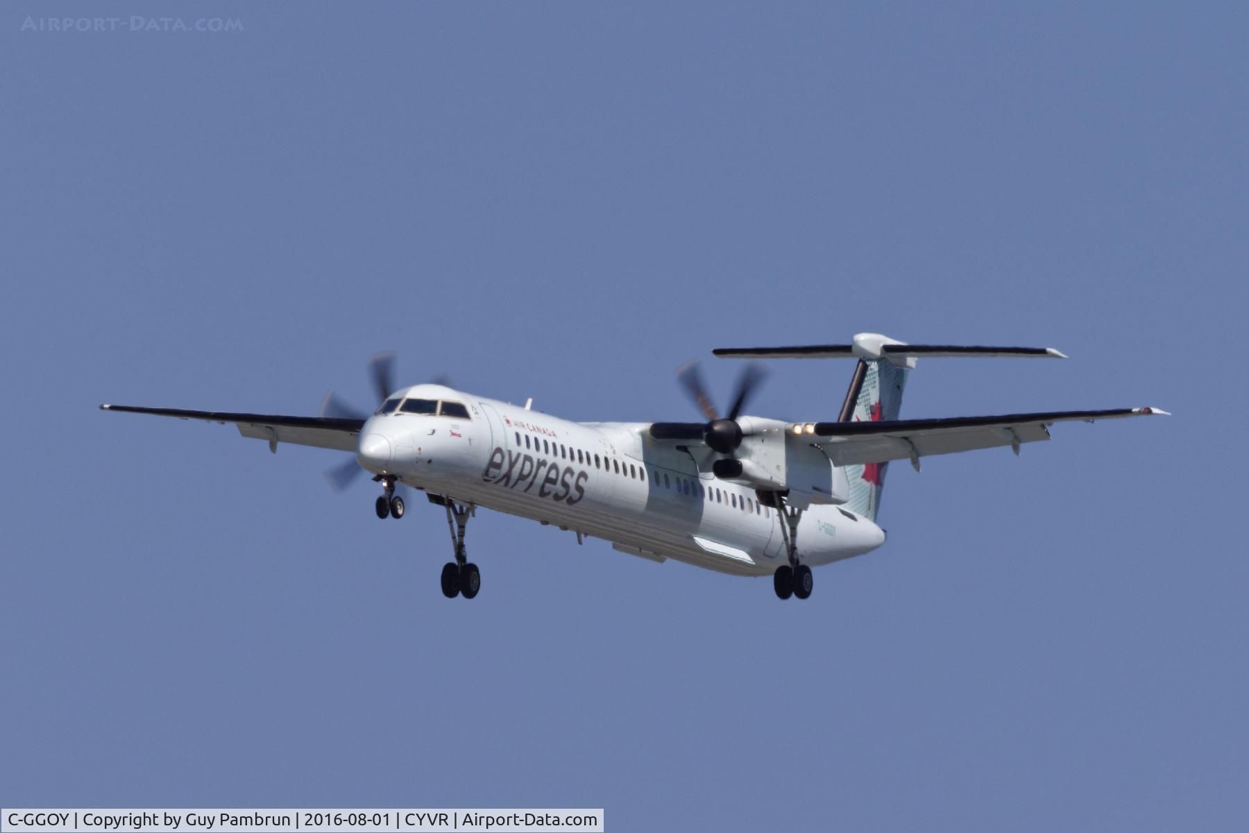 C-GGOY, 2011 De Havilland Canada DHC-8-402Q Dash 8 C/N 4365, Landing