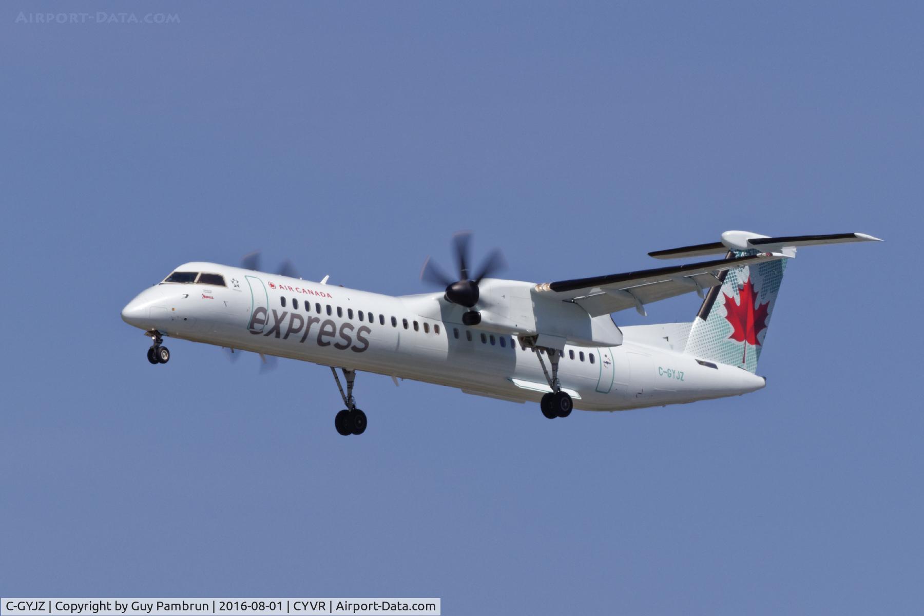 C-GYJZ, 2016 Bombardier DHC-8-402 Q400 Dash 8 C/N 4524, Landing